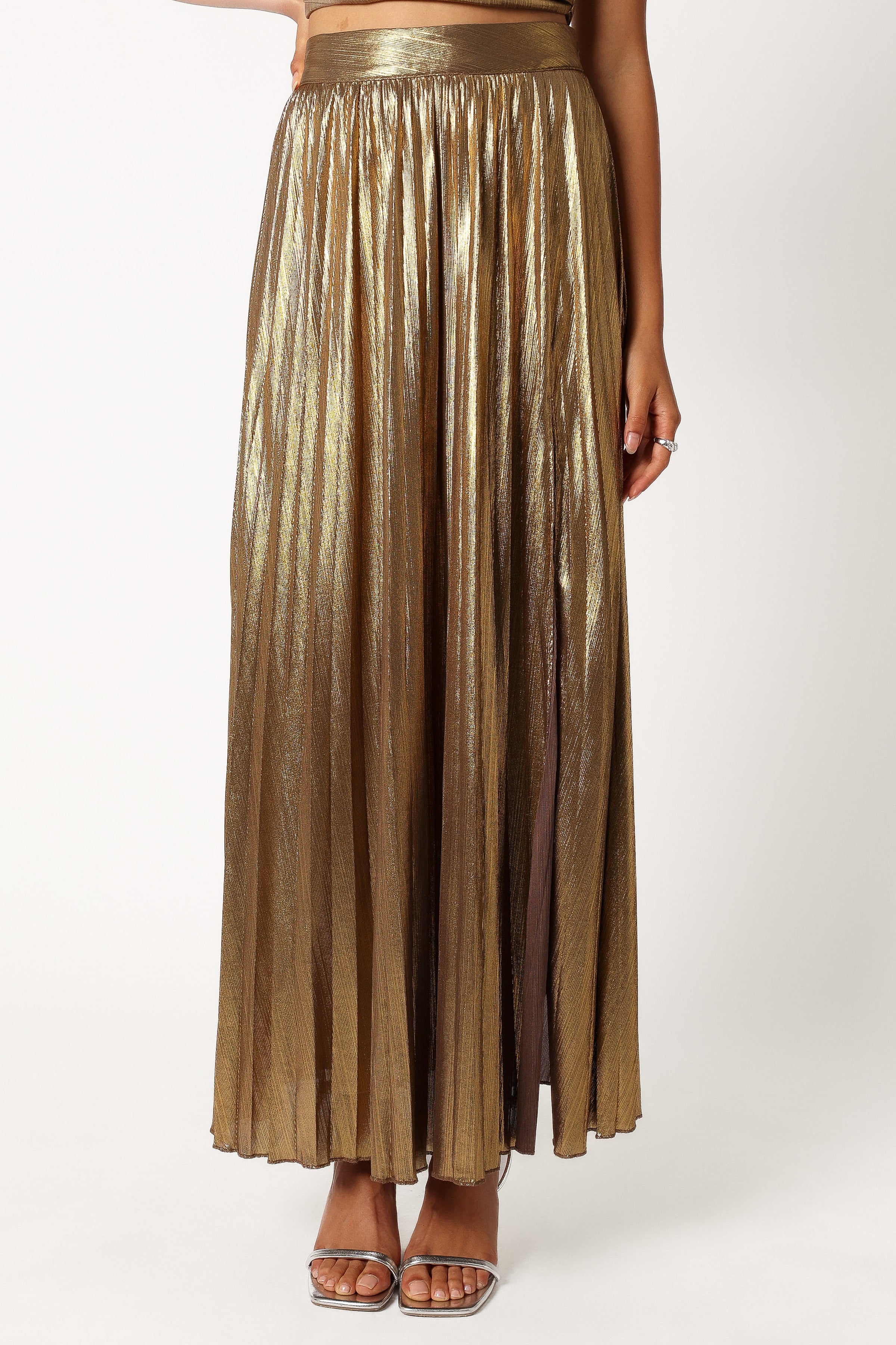 SETS @Hana Two Piece Set - Gold