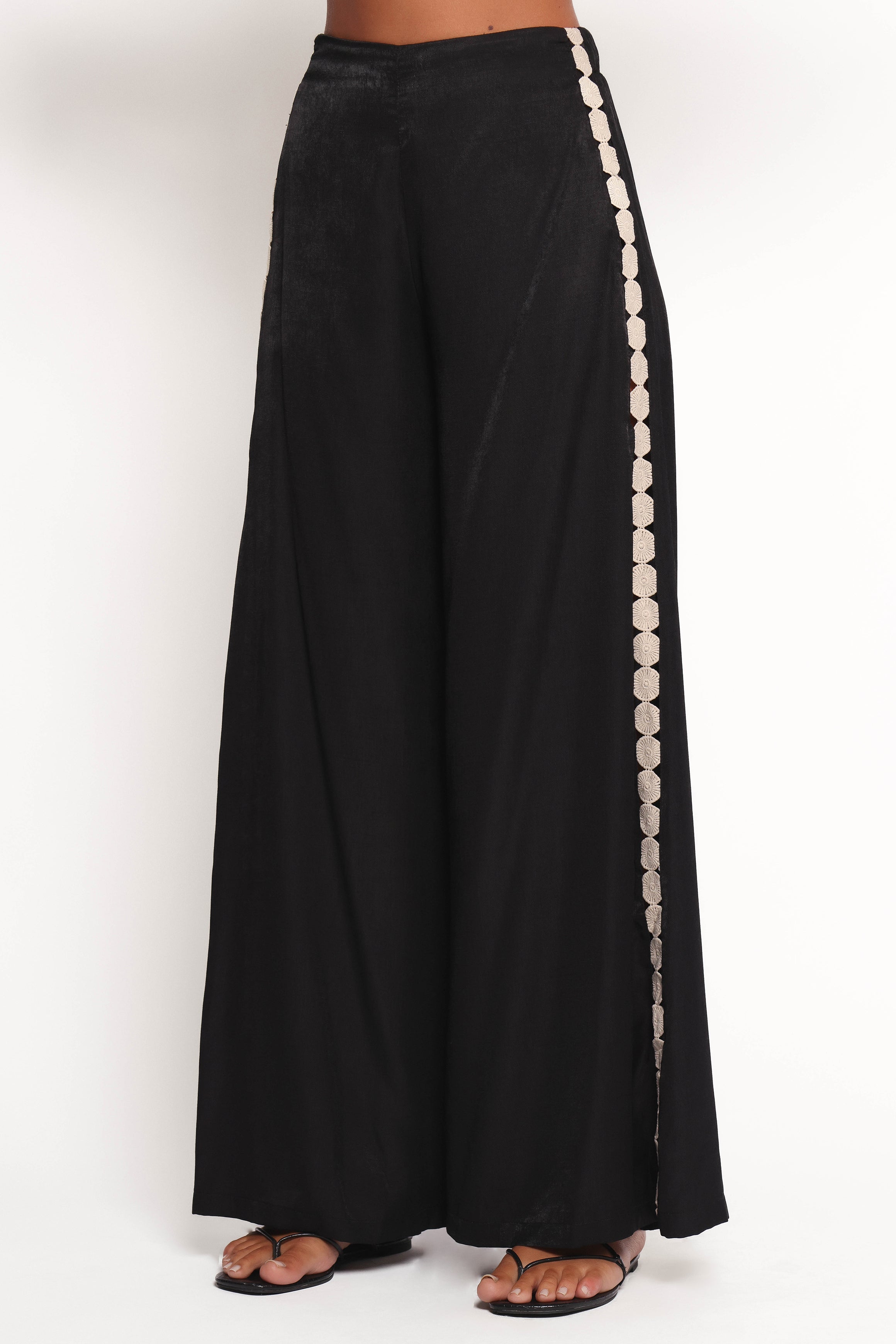 SETS Margarete Pant Set - Black Cream