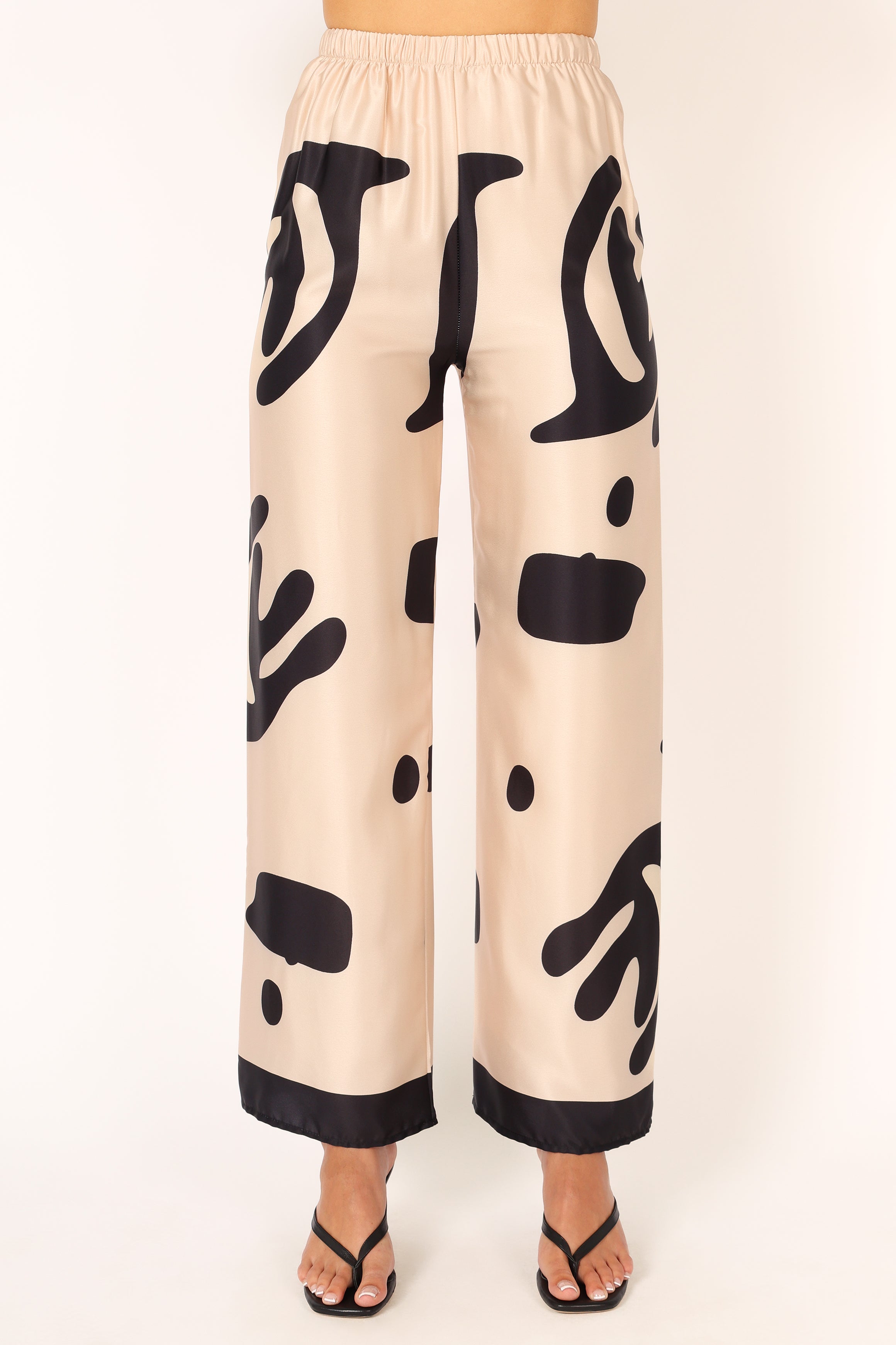 SETS @Milla Set - Cream / Black