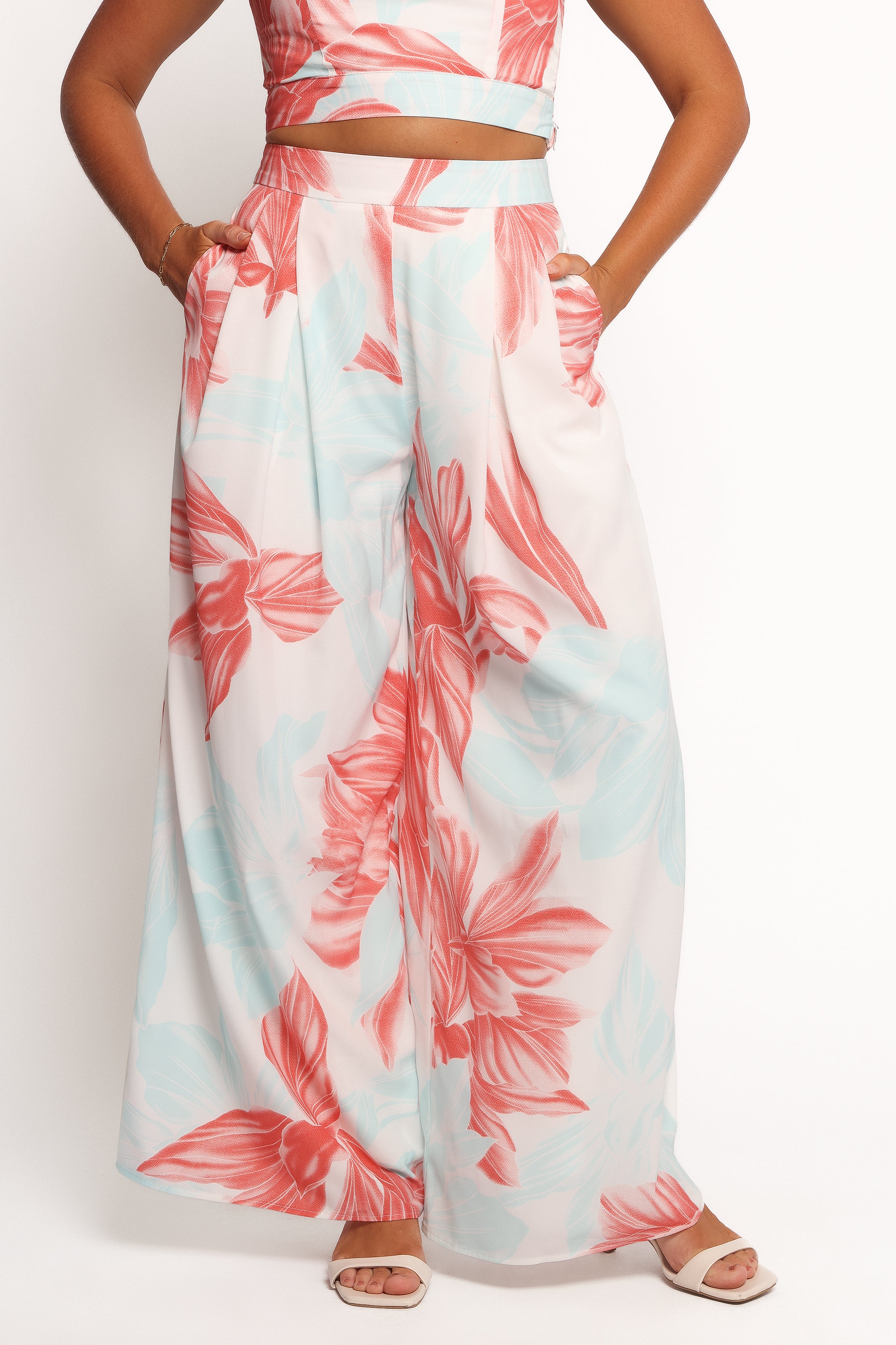 SETS Persis Pant Set - Floral