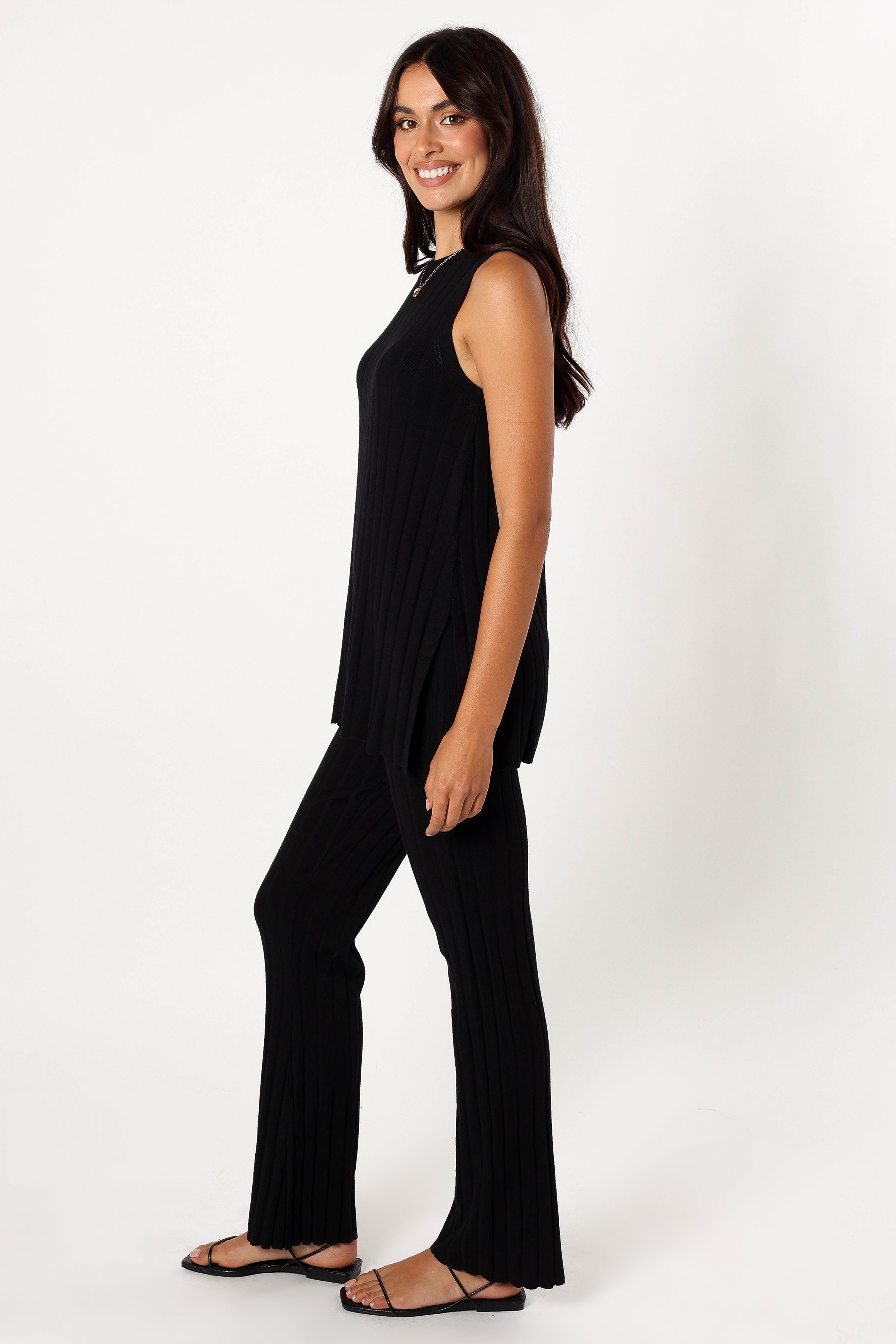 SETS @Silvie Knitted Set - Black