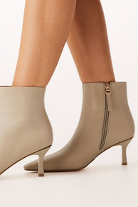SHOES Emiko Booties - Stone