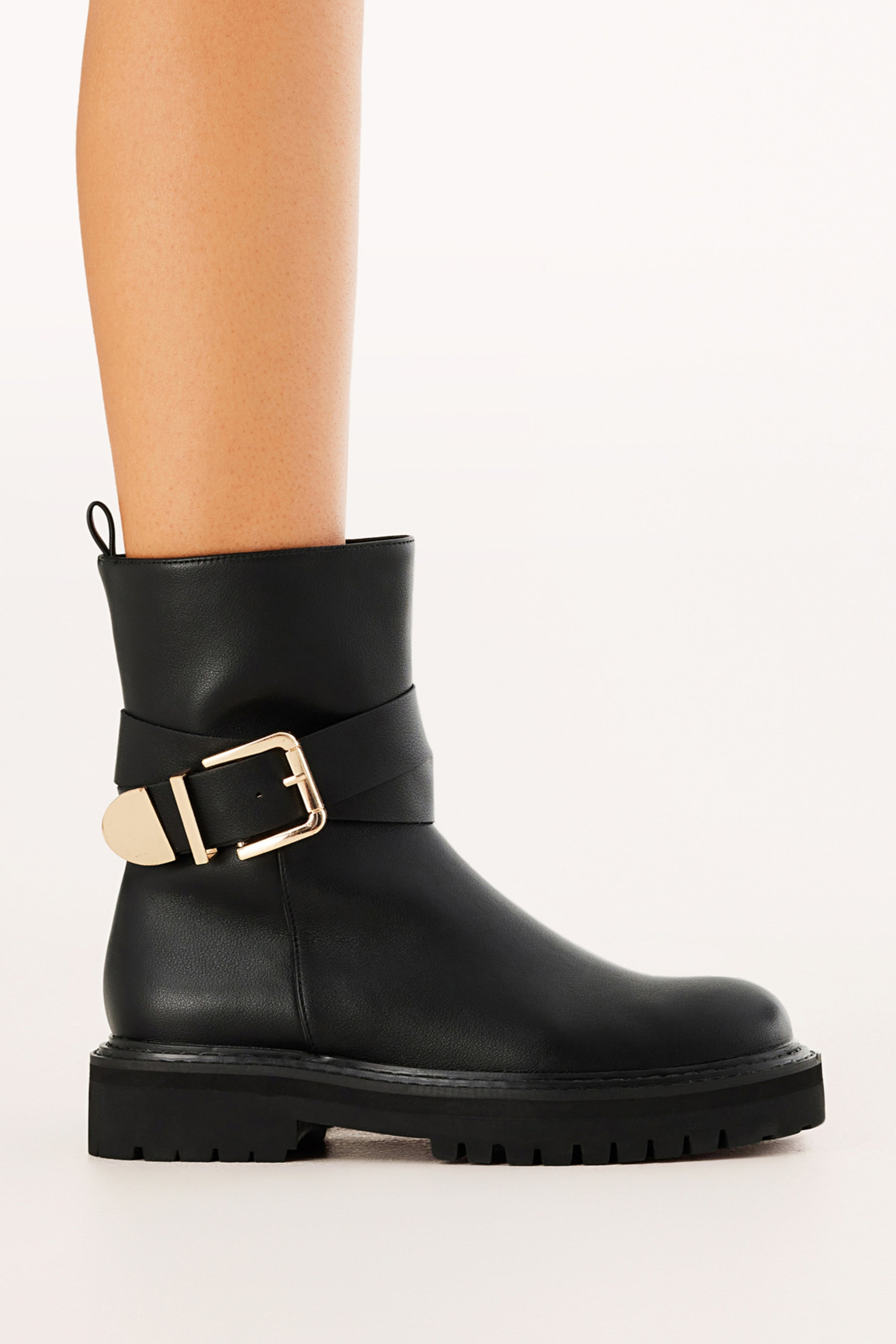 SHOES Emmie Boots - Black