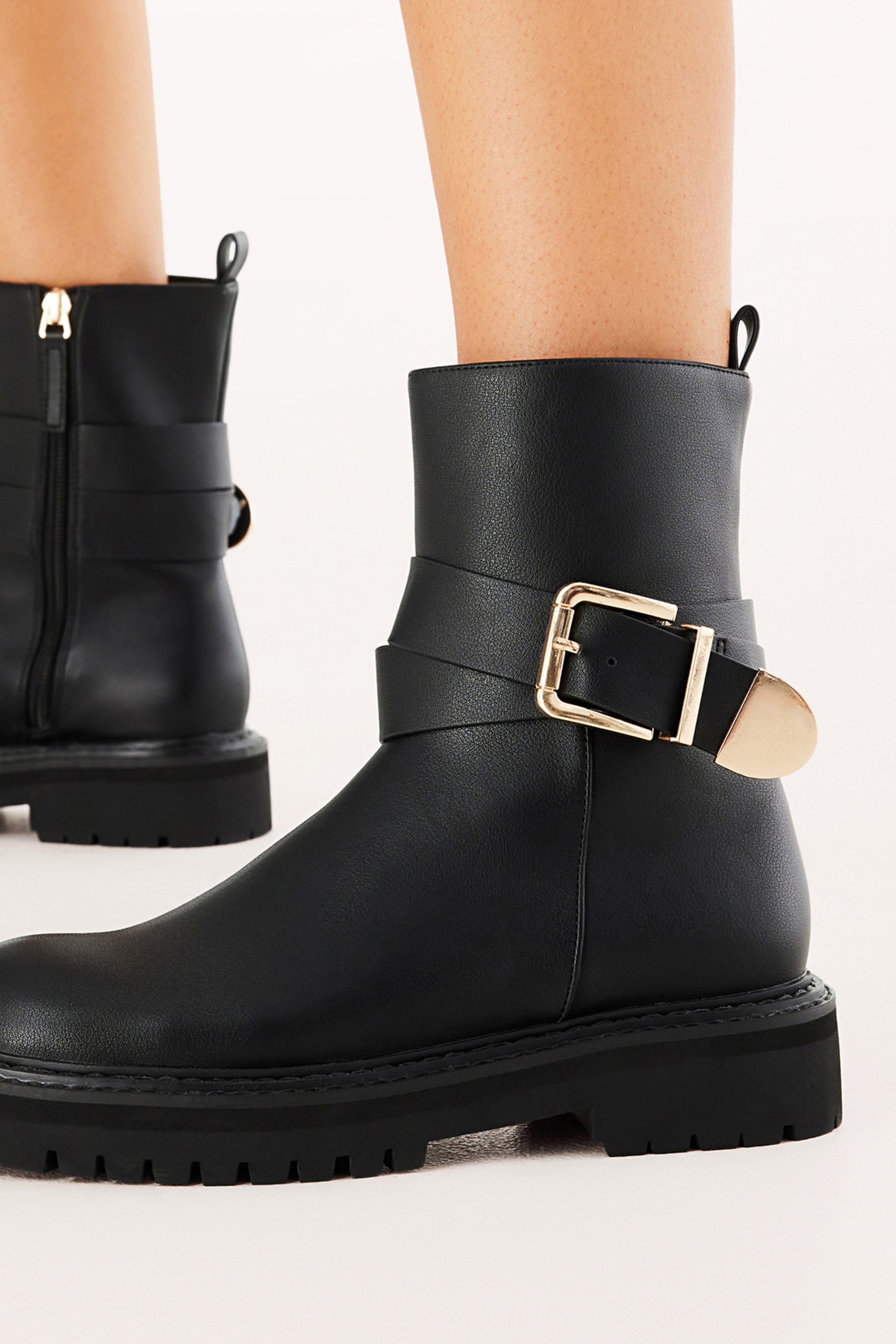 SHOES Emmie Boots - Black