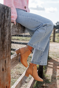 SHOES Oliver Ankle Boot - Camel