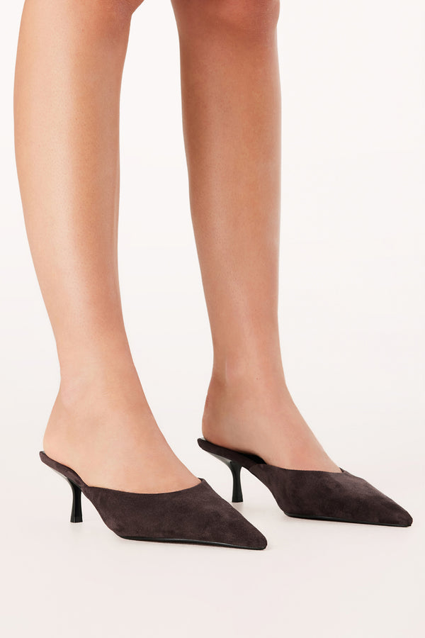 SHOES Wynonna Heels - Dark Cacao Suede