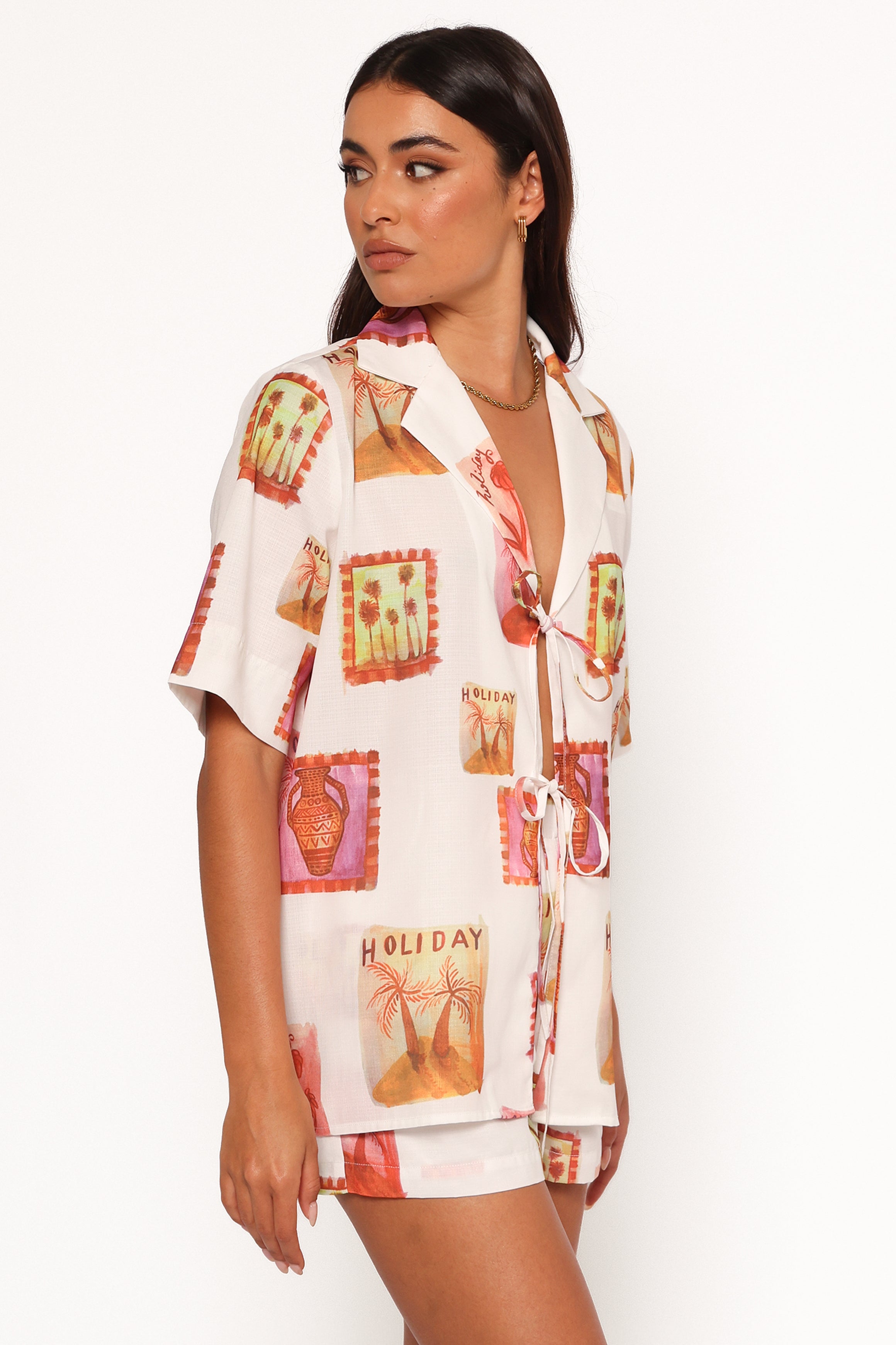 TOPS Aaliyah Tie Front Top - White Multi