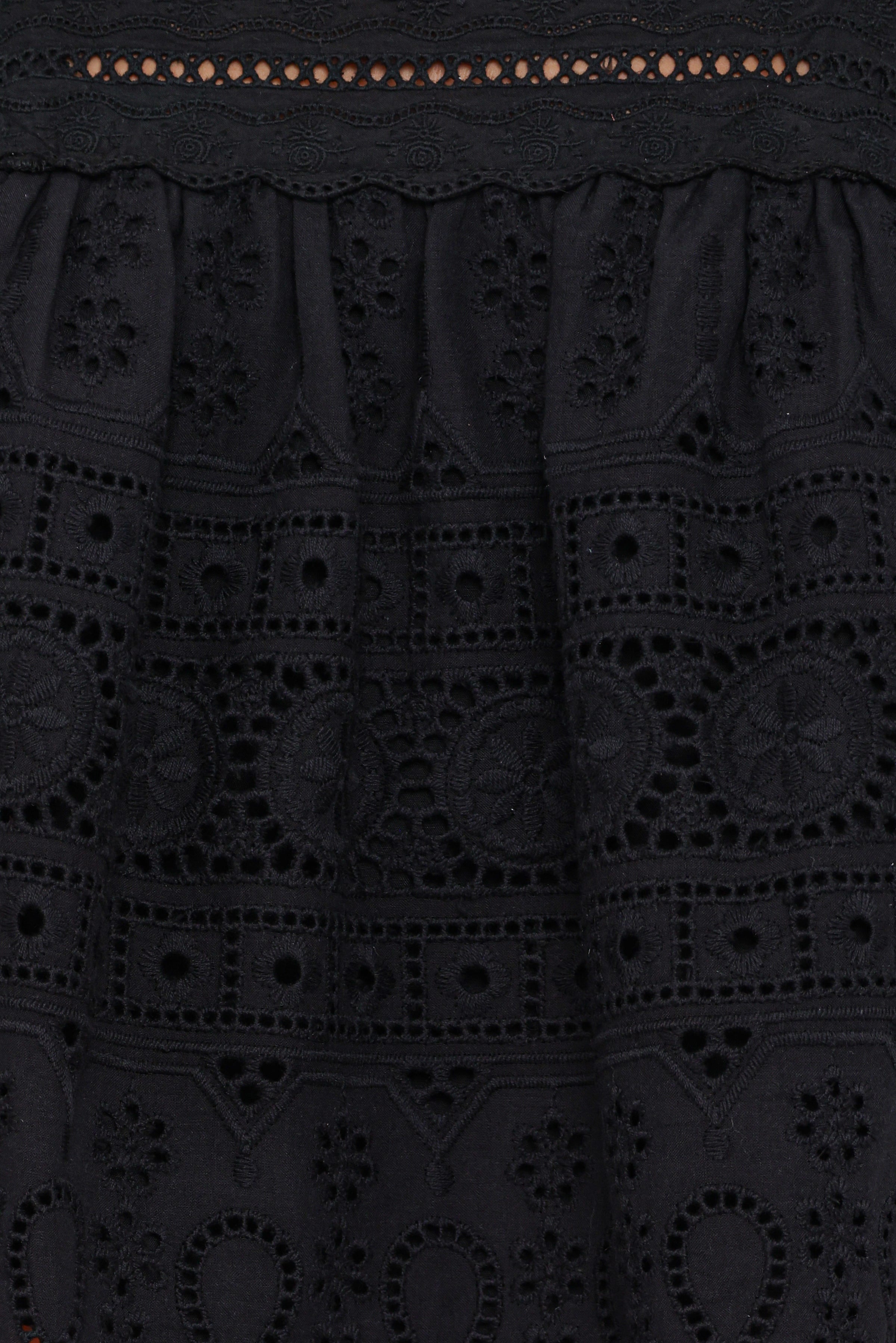 TOPS Aideen Eyelet Top - Black