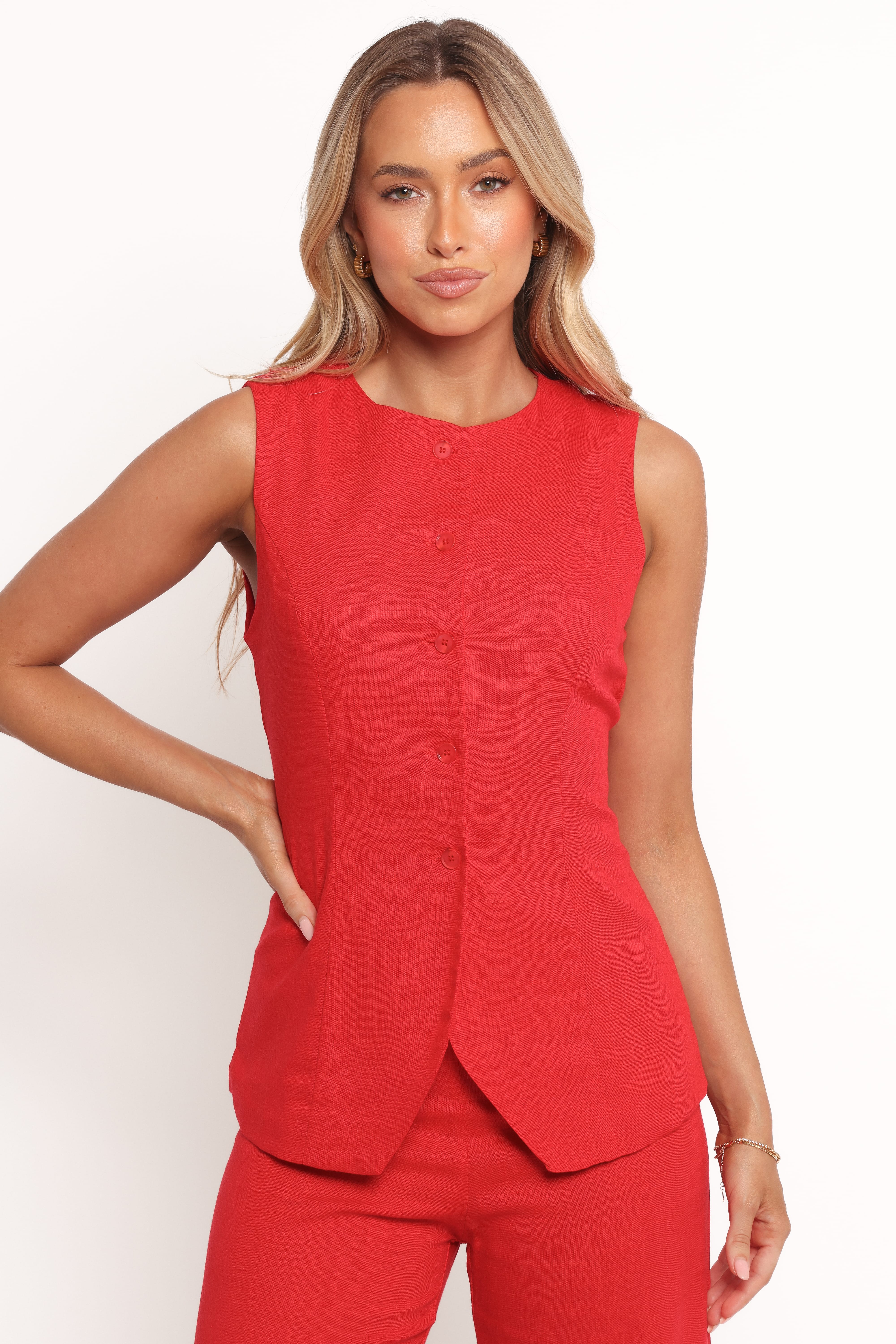 TOPS Amia Linen Blend Vest Top - Red