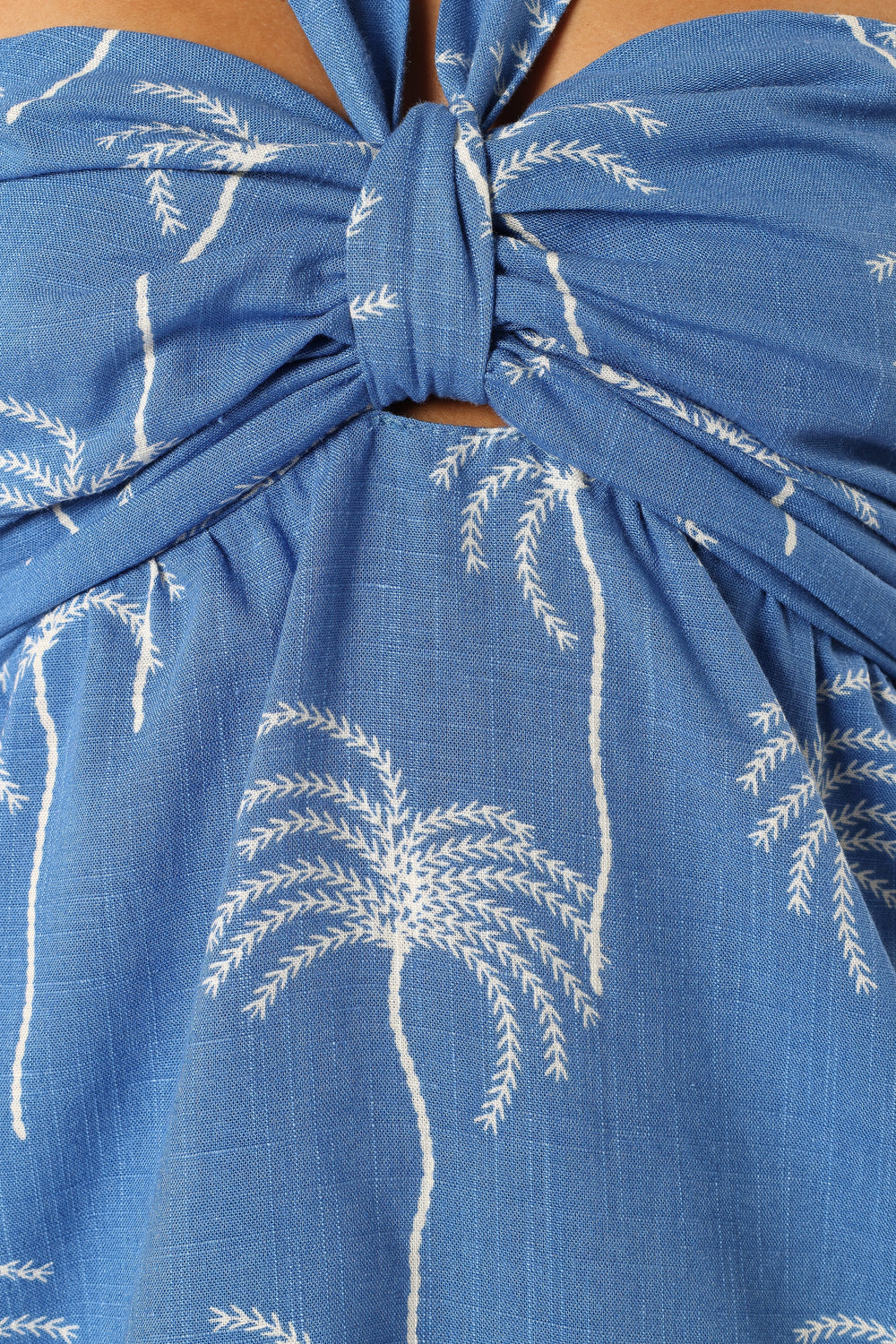 TOPS @Amira Strapless Top - Blue Palm Print