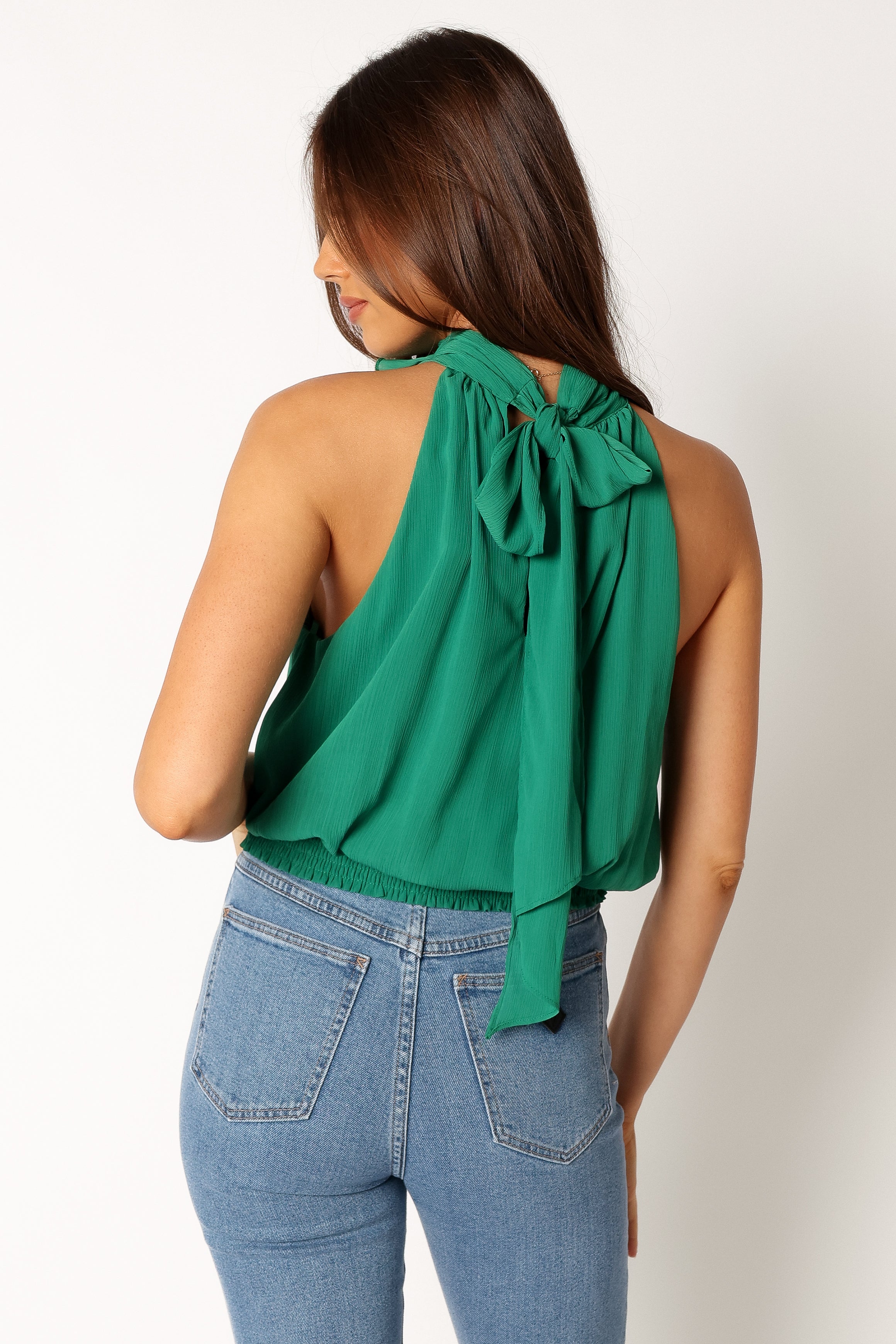 TOPS @Avery Rosette Detail Top - Green