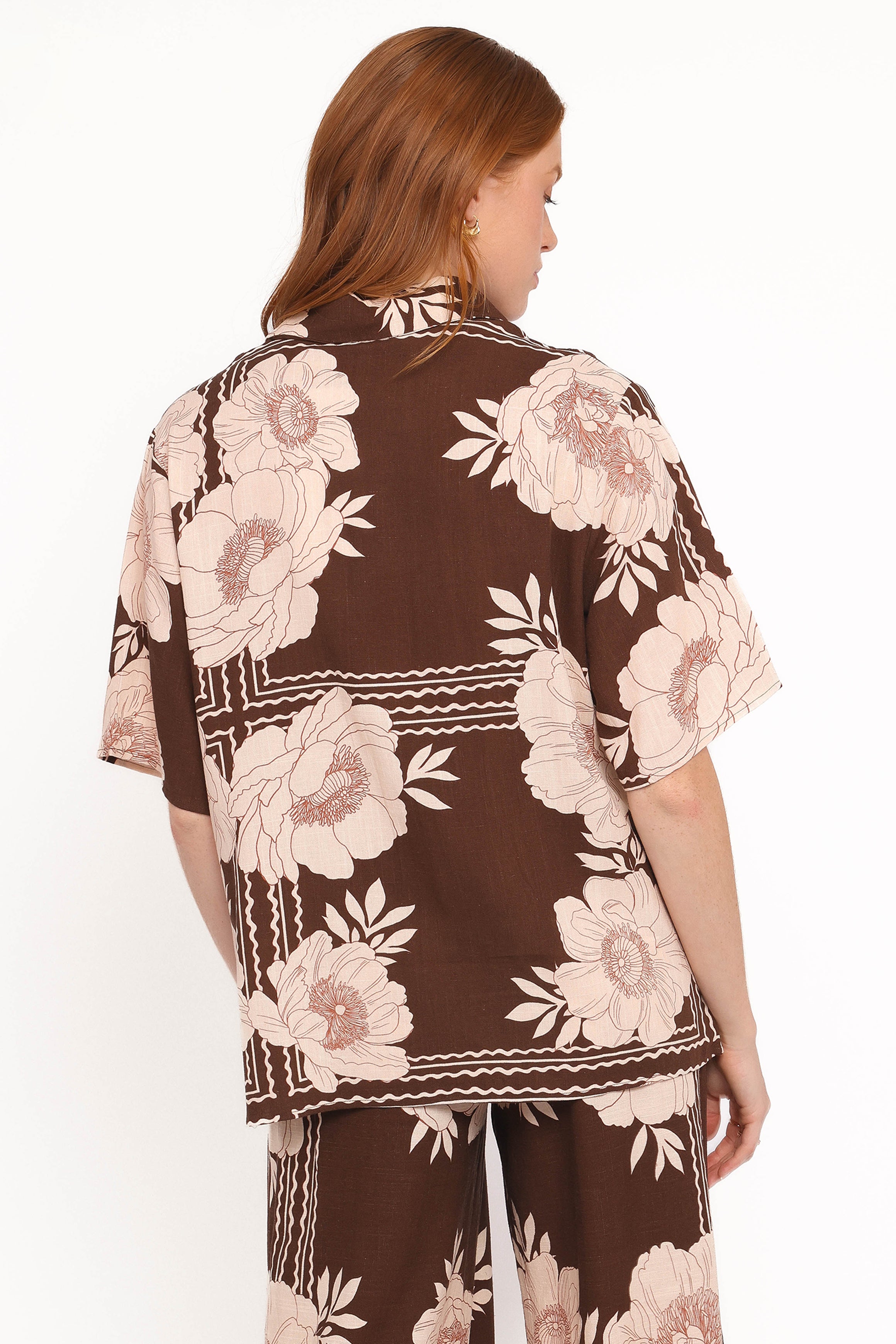 TOPS Bernadine Short Sleeve Shirt - Brown Floral
