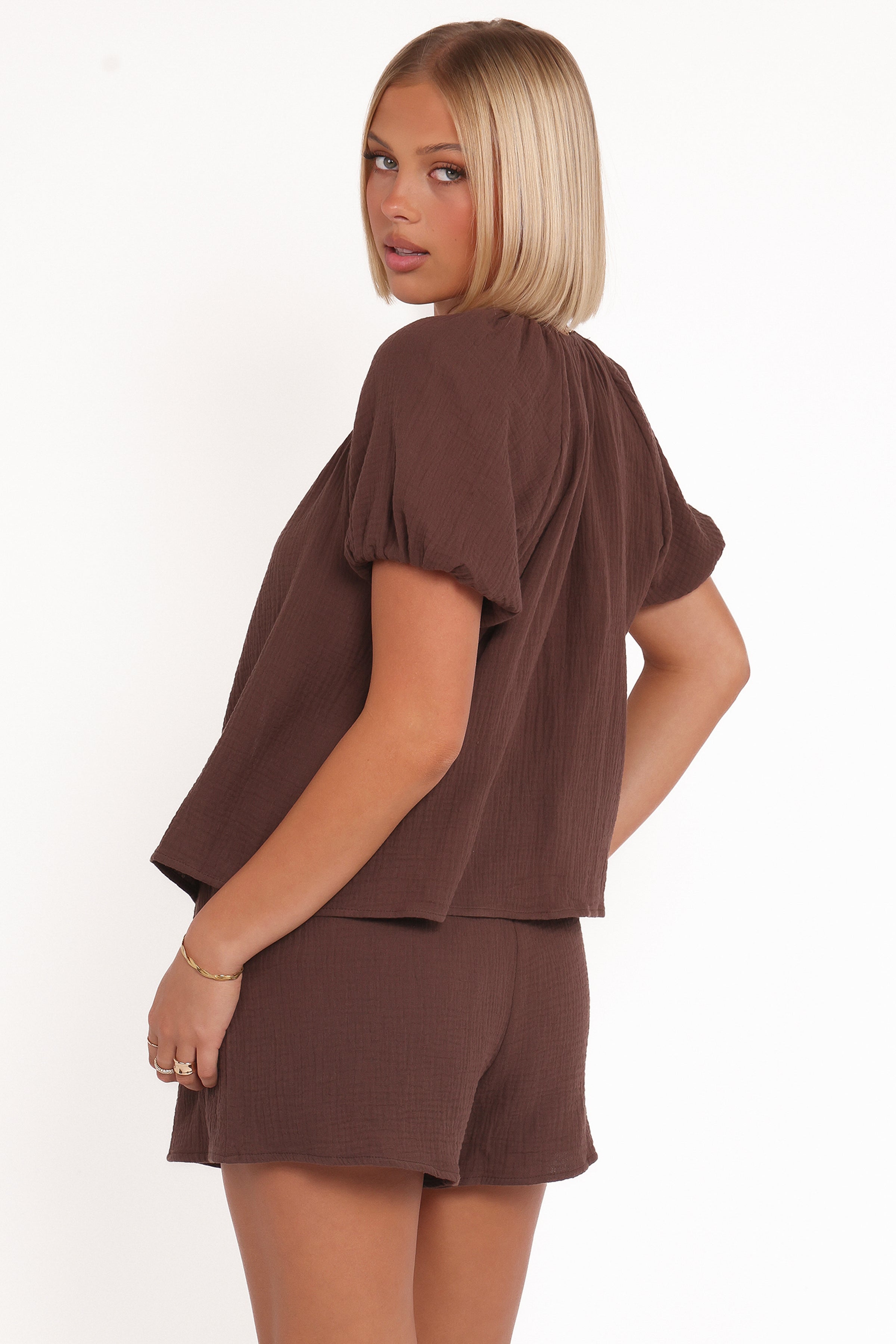 TOPS Bonnie Short Sleeve Top - Chocolate Brown