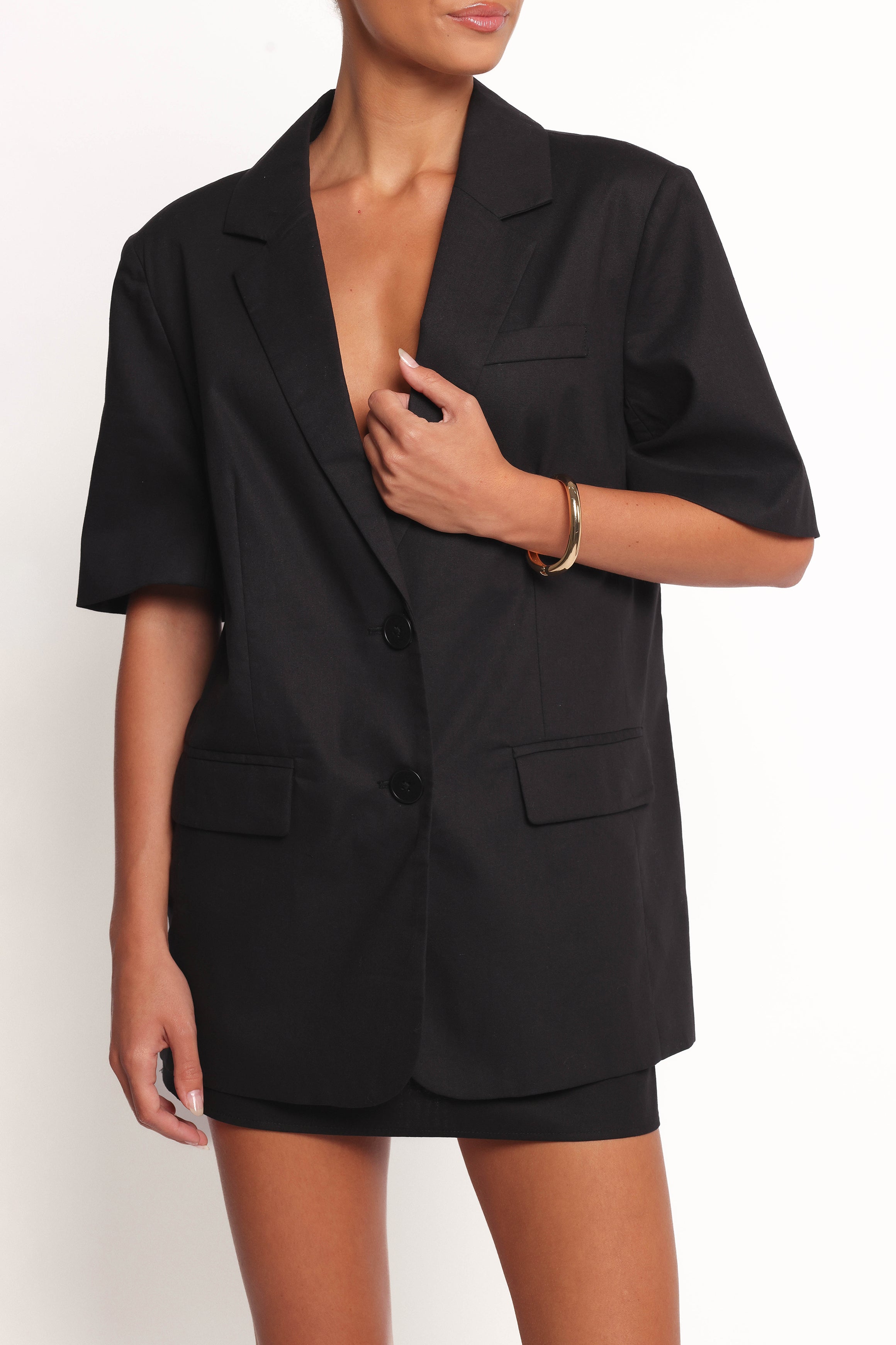 TOPS Brielle Short Sleeve Blazer Top - Black