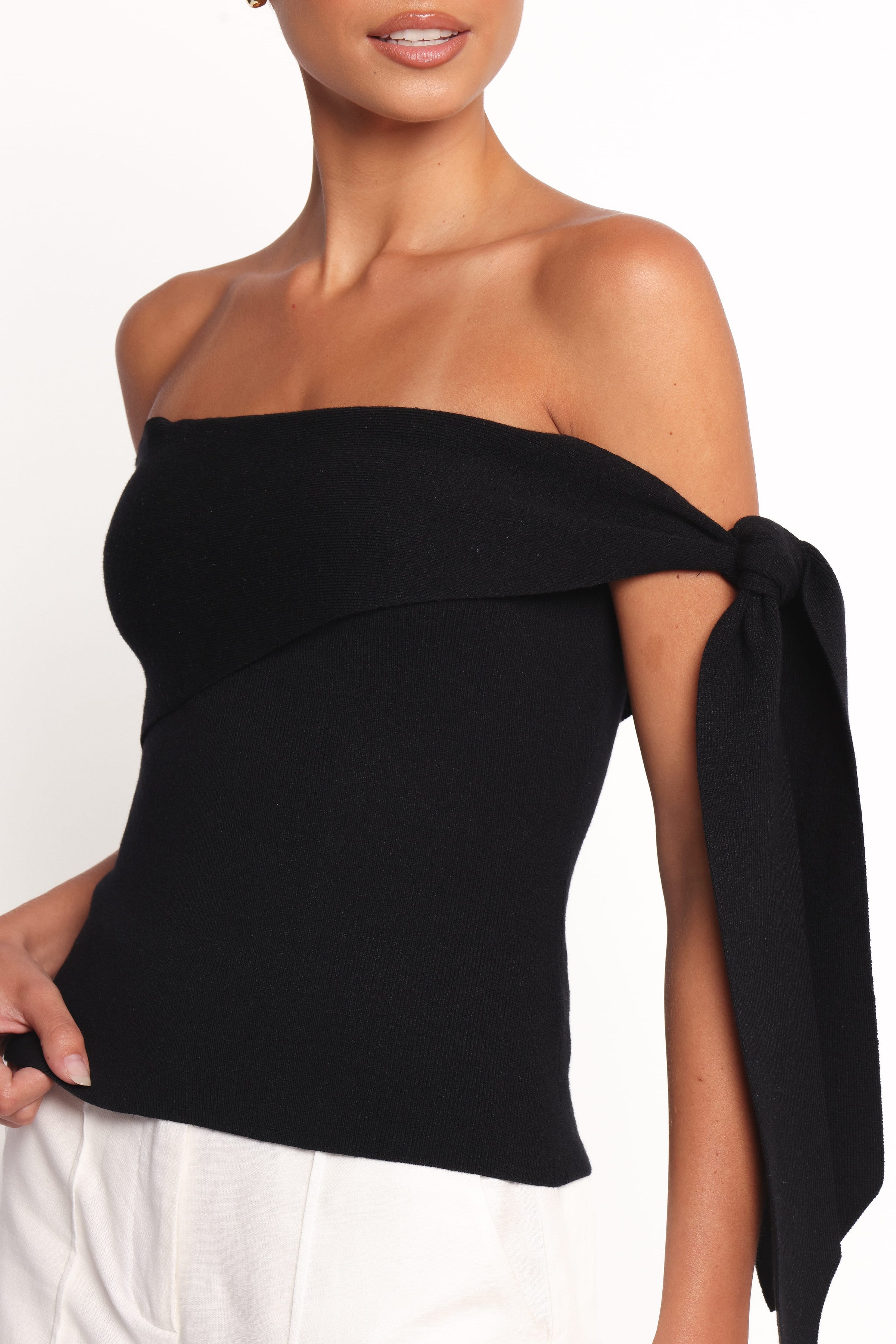 TOPS Charama Off Shoulder Knit Top - Black