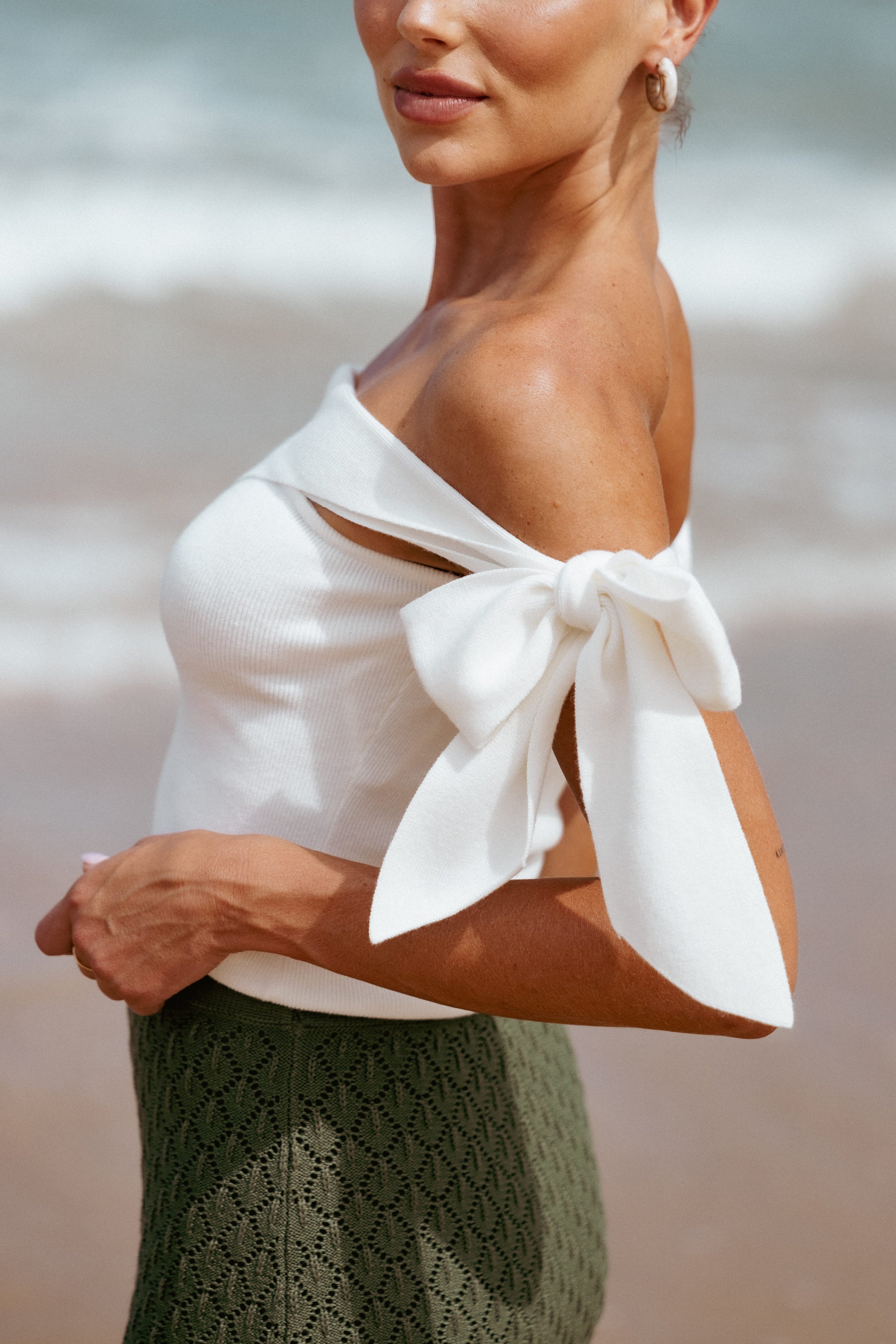 TOPS Charama Off Shoulder Knit Top - White