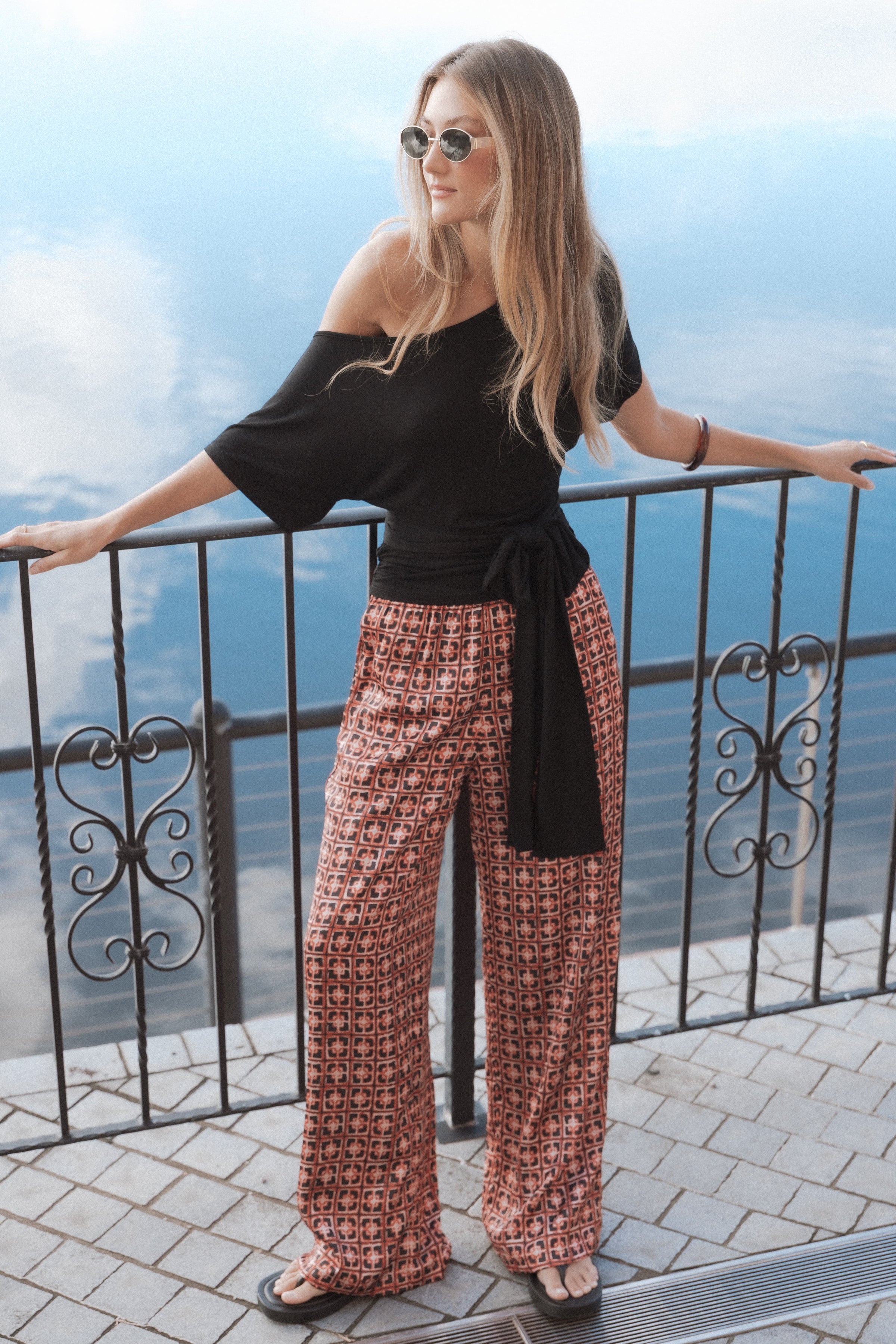 TOPS Clarke Off The Shoulder Tie Top - Black
