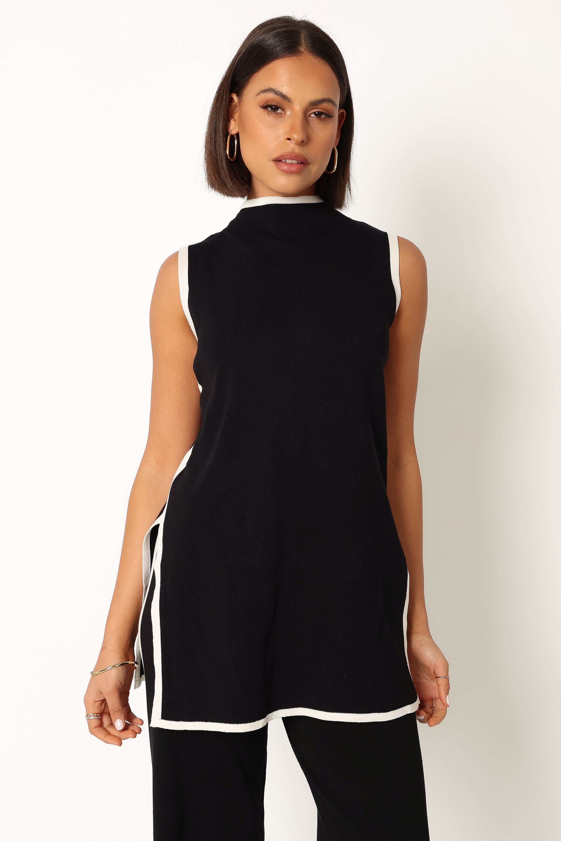 TOPS @Collins Knit Top - Black