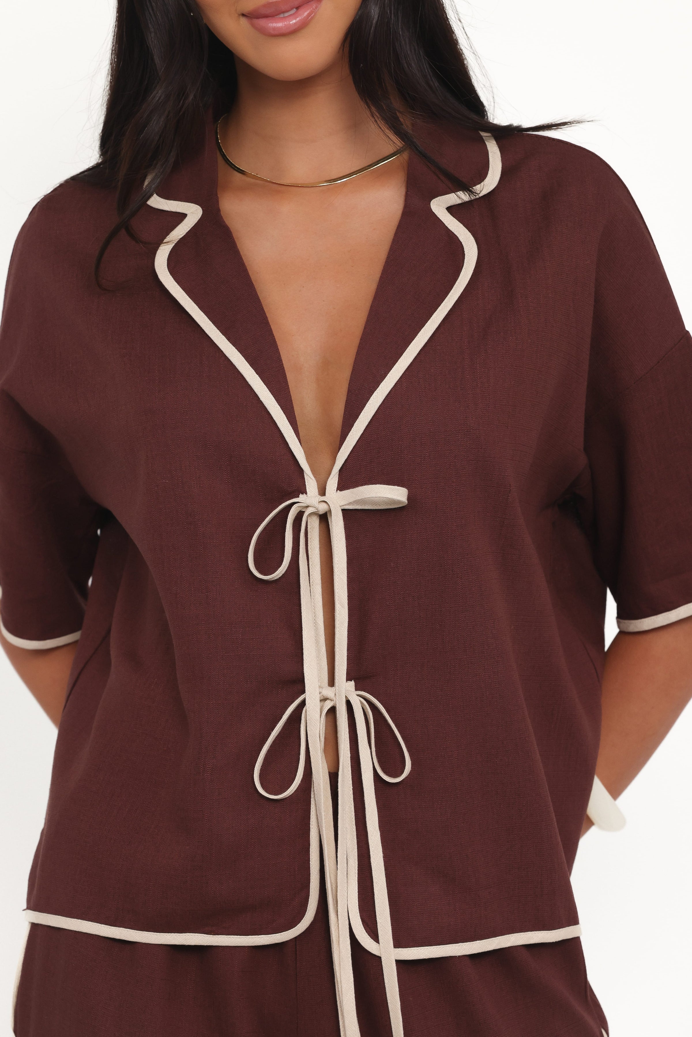 TOPS Dalton Tie Top - Brown Cream