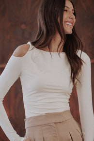 TOPS Darma Long Sleeve Top - Pale Yellow