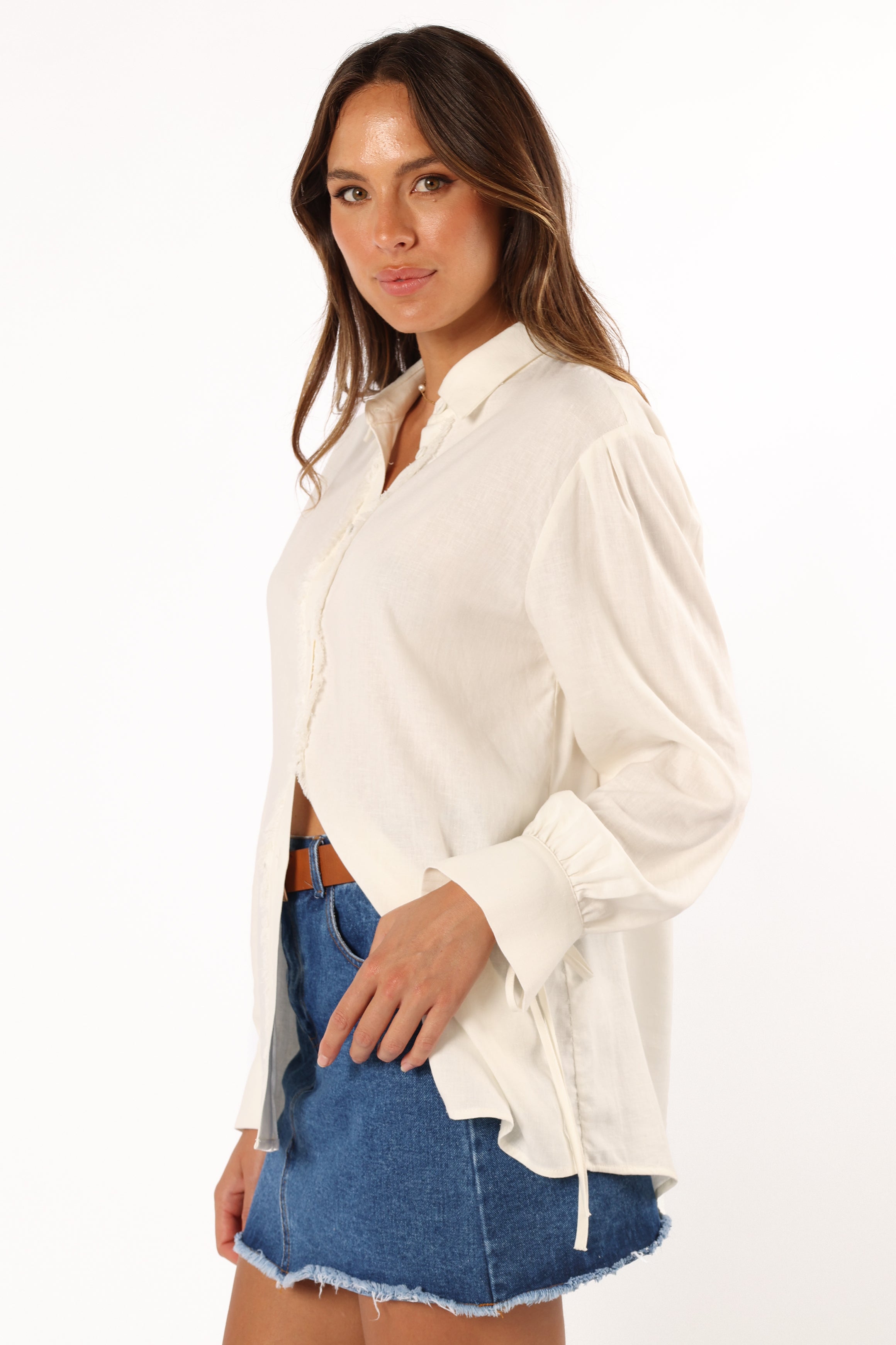 TOPS @Dylan Long Sleeve Button Up Top - White