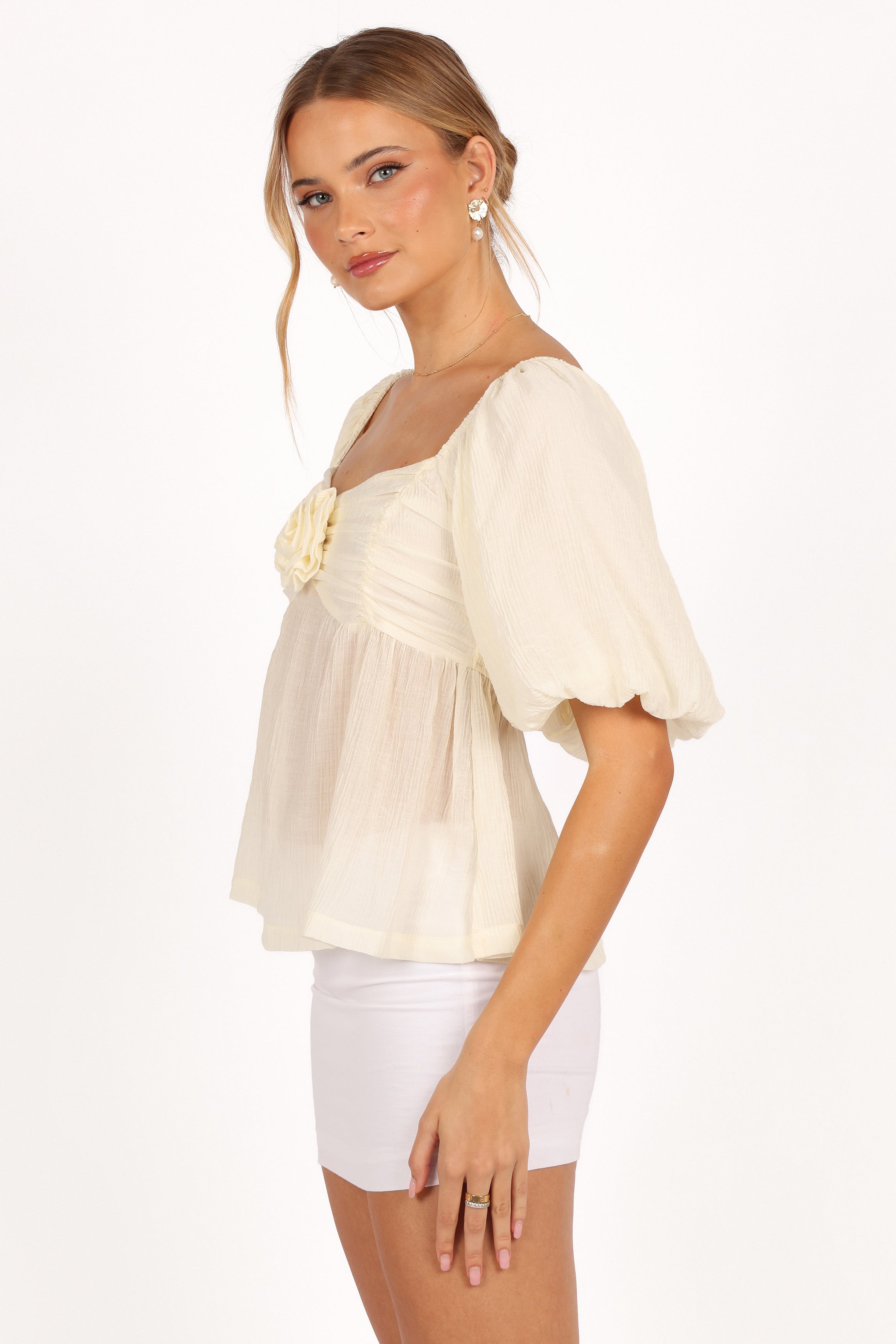 TOPS Emerson Rosette Top - Ivory