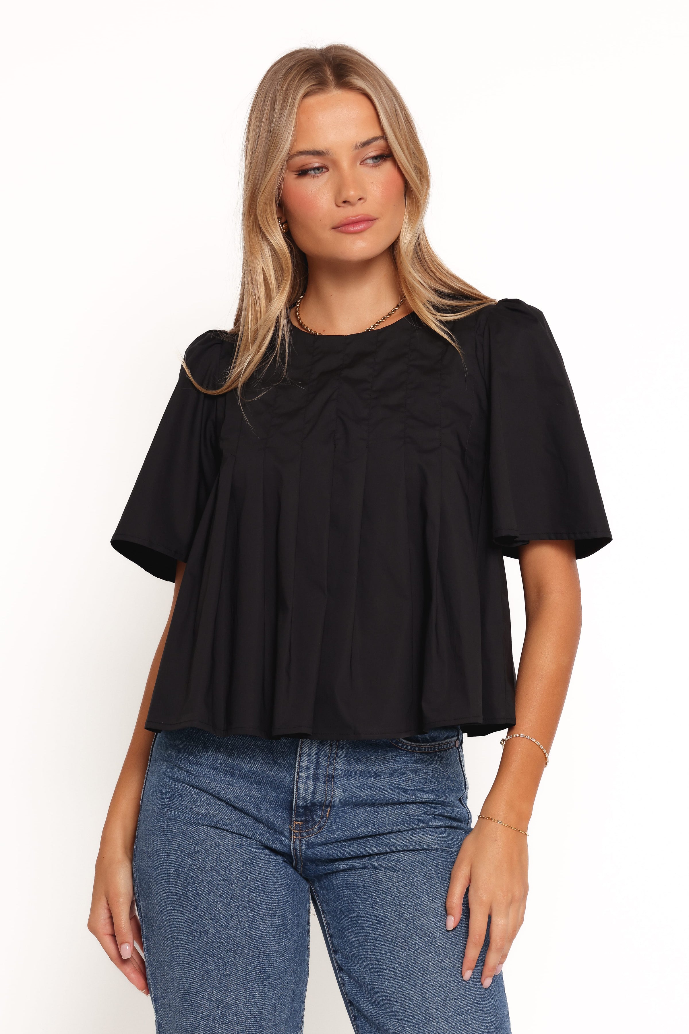 TOPS Geneva Pleated Top - Black