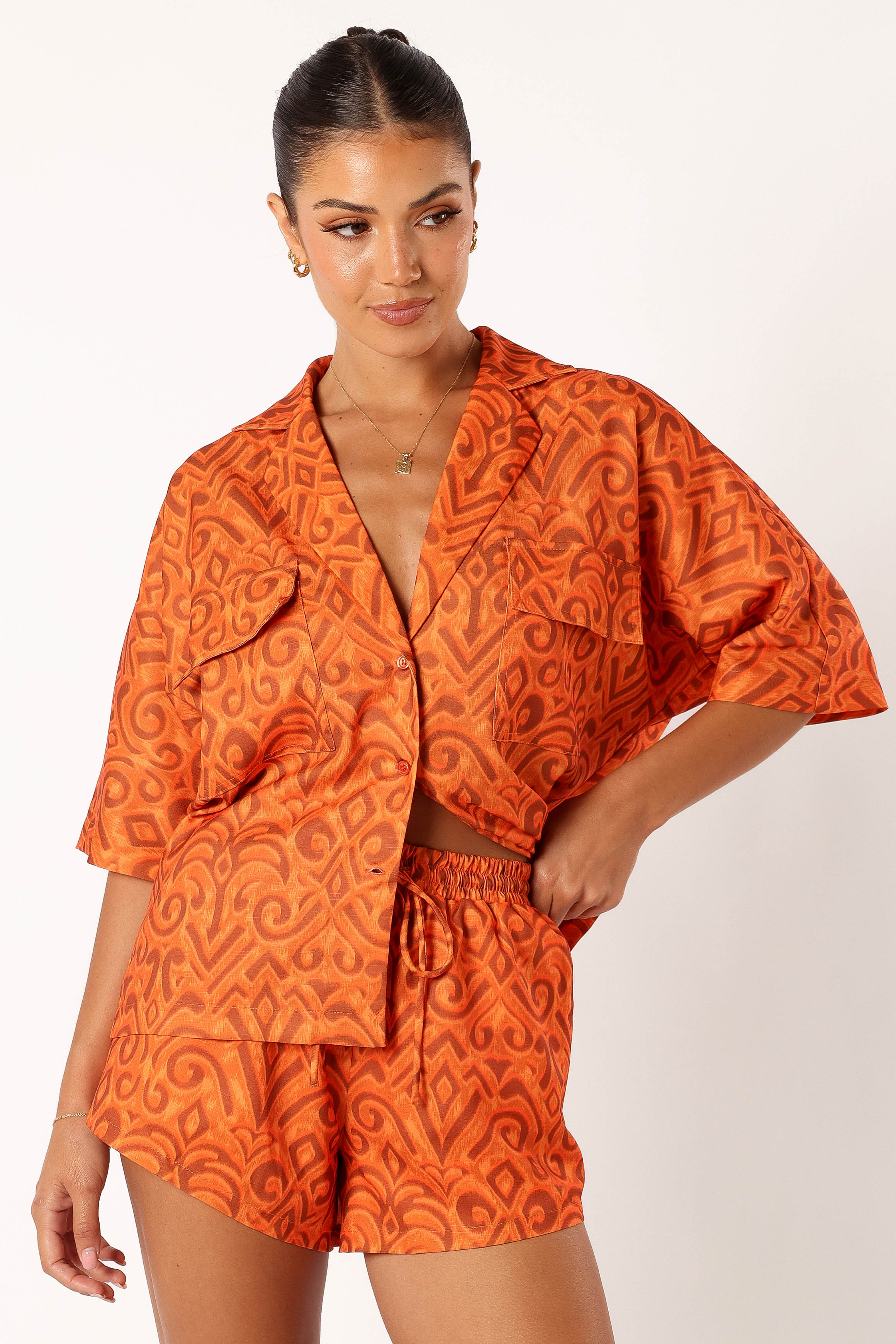 TOPS @Hakuna Shirt - Orange