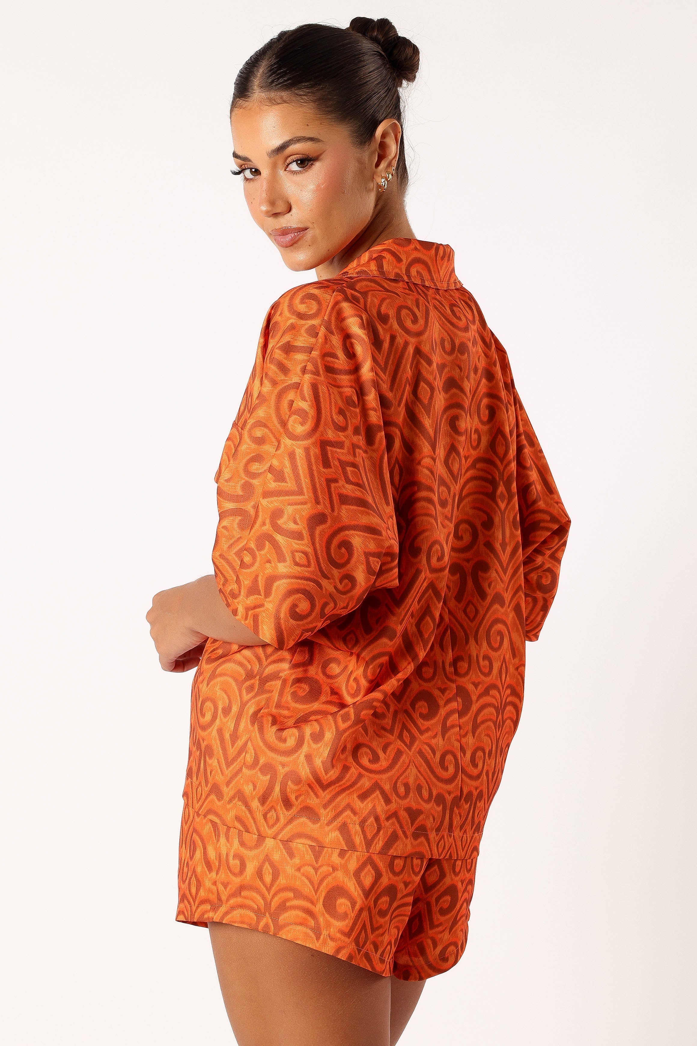 TOPS @Hakuna Shirt - Orange