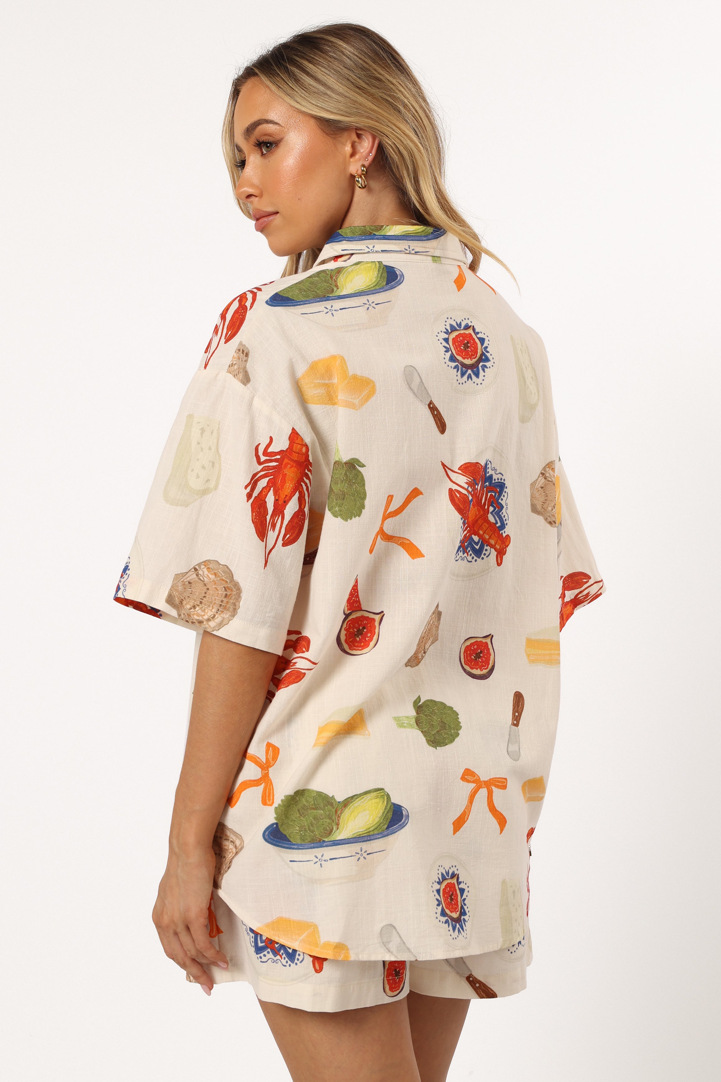 TOPS @Hampton Top - Cream Multi (Hold for 4th July)