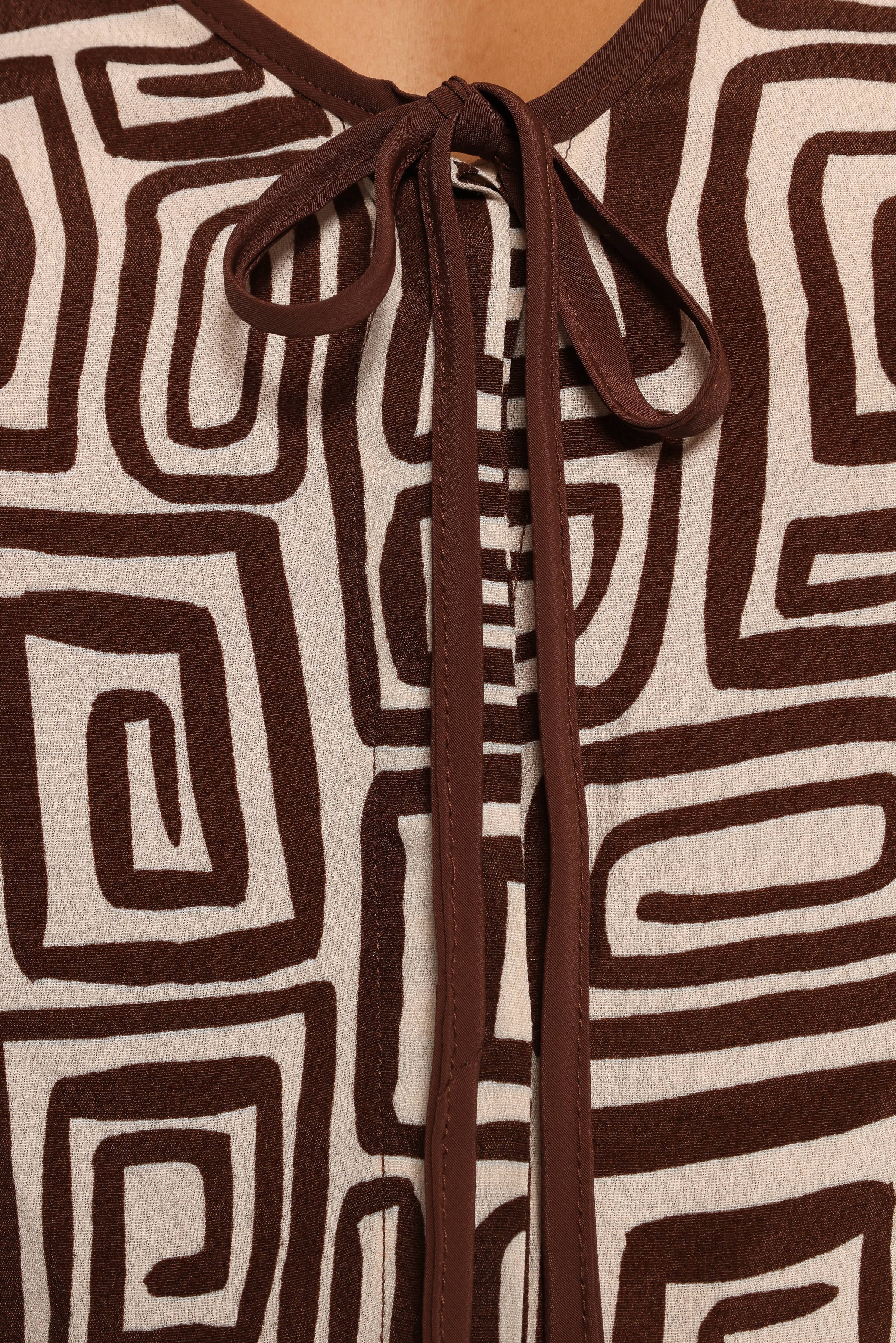 TOPS Imogen Top - Chocolate Brown Print