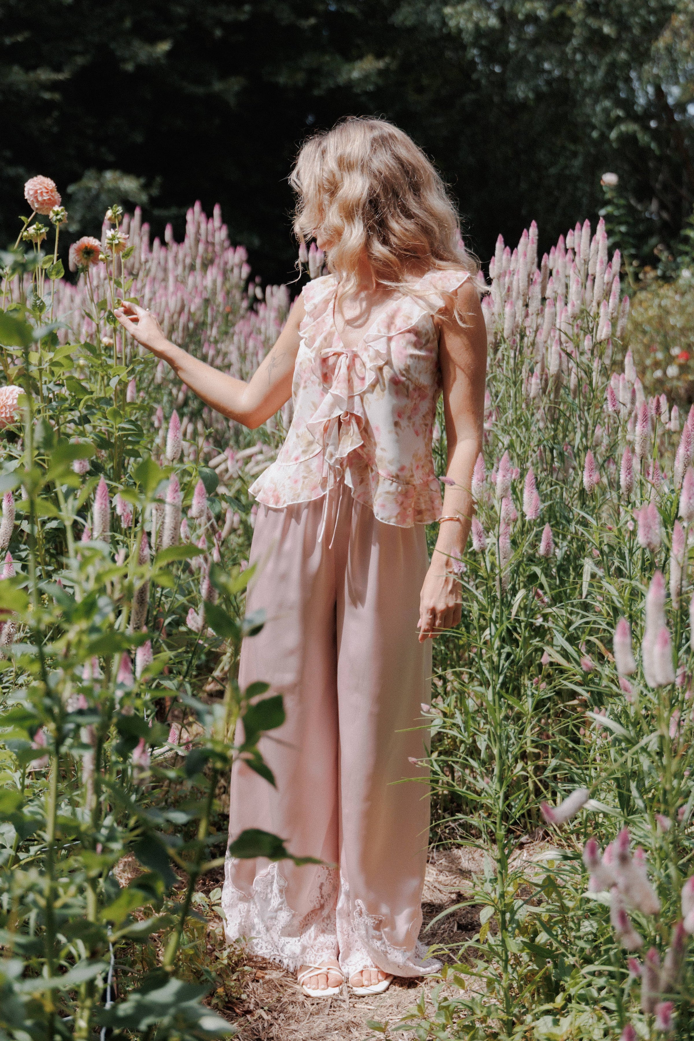 TOPS Ismena Tie Front Top - Blurred Pink Floral
