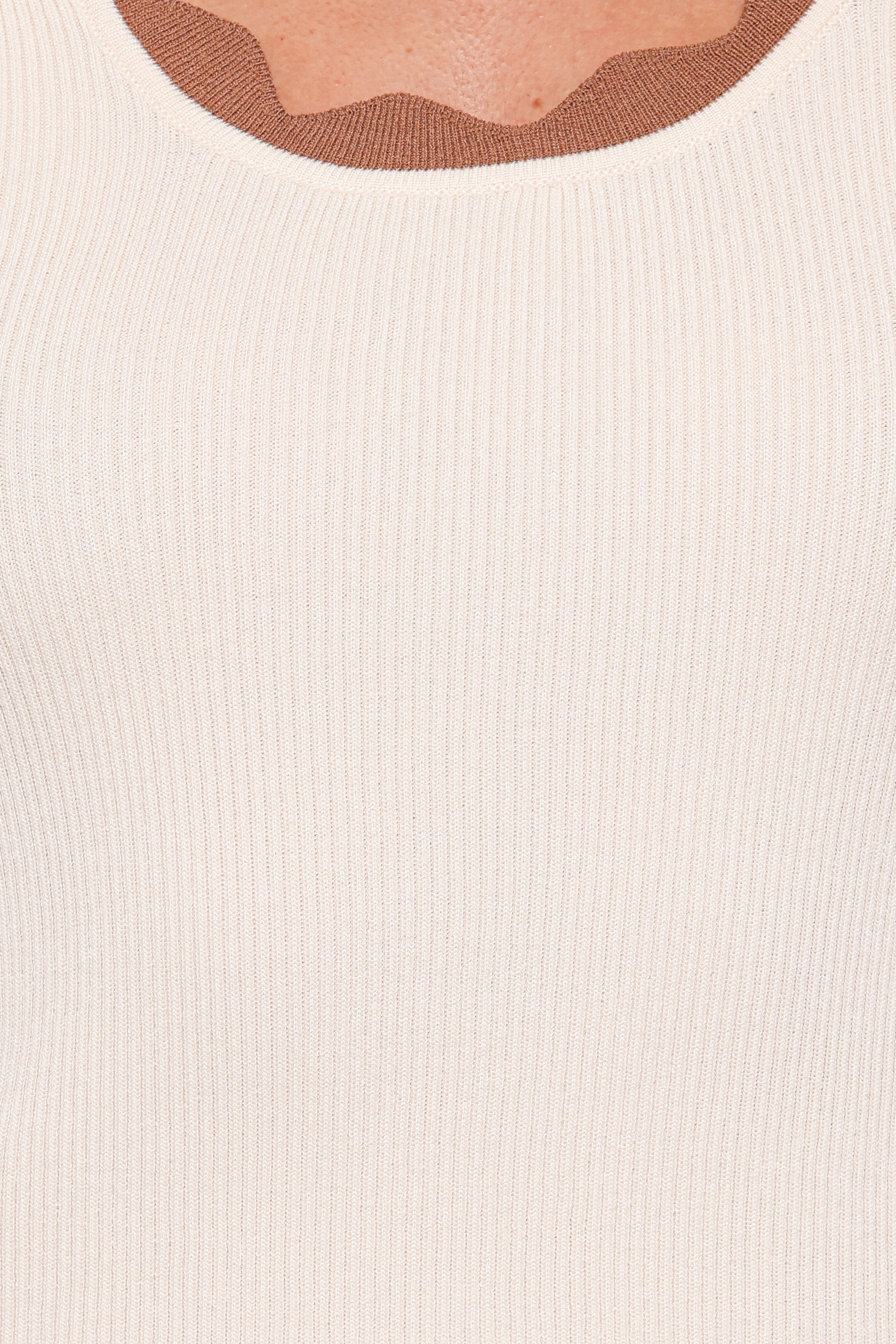 TOPS Johnson Scalloped Trim Tank - Cream Brown