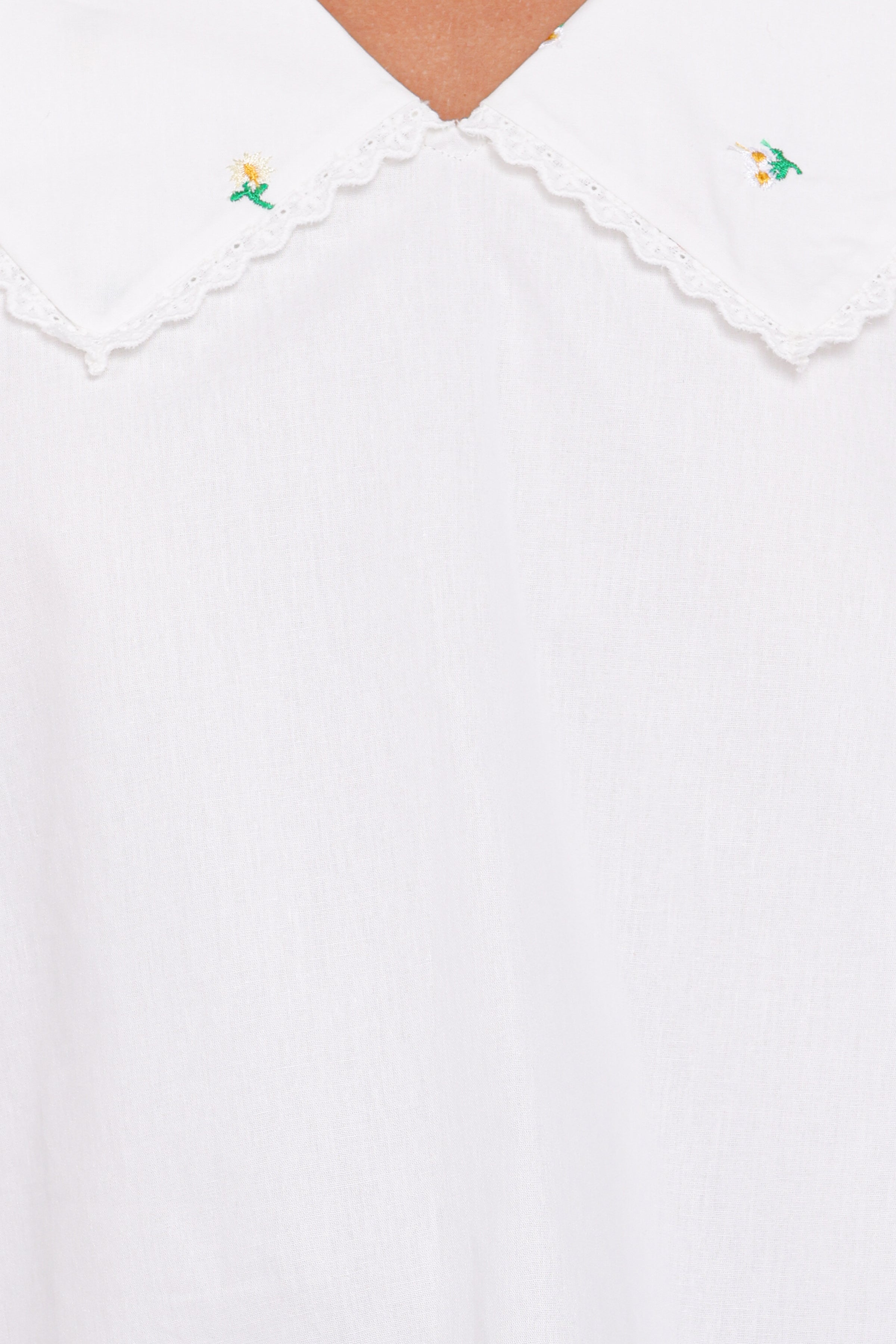 TOPS Kenna Embroidered Long Sleeve Top - White Floral