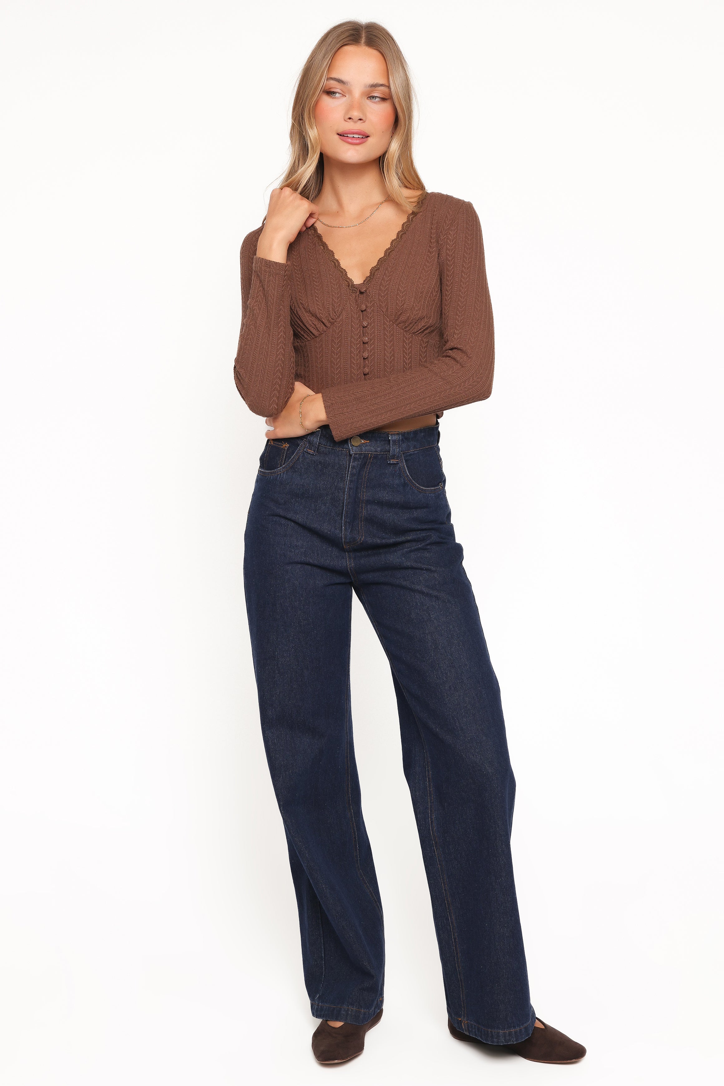 TOPS Leslie Long Sleeve Textured Button Front Top - Chocolate