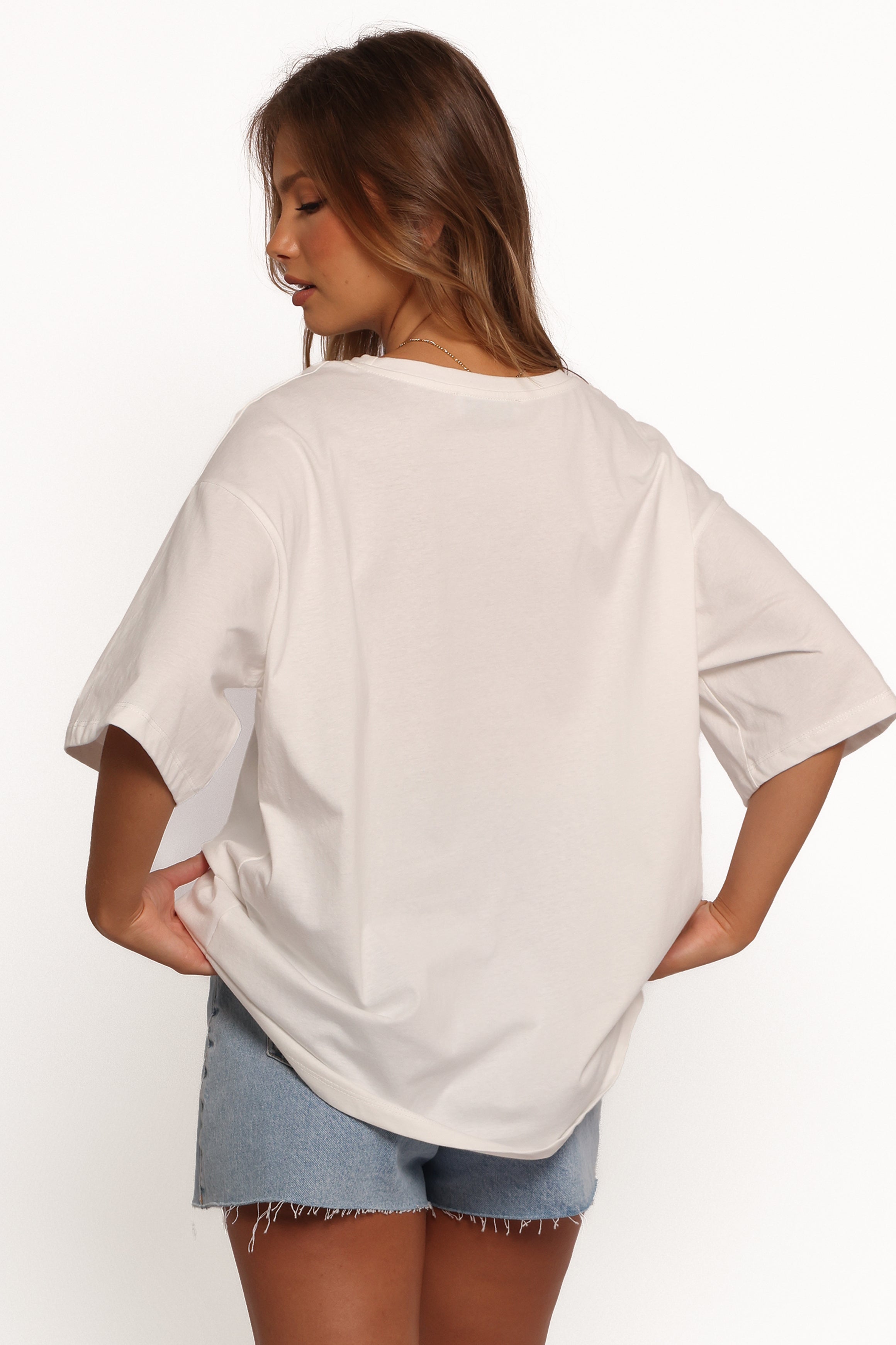 TOPS Loa Graphic Tee - White