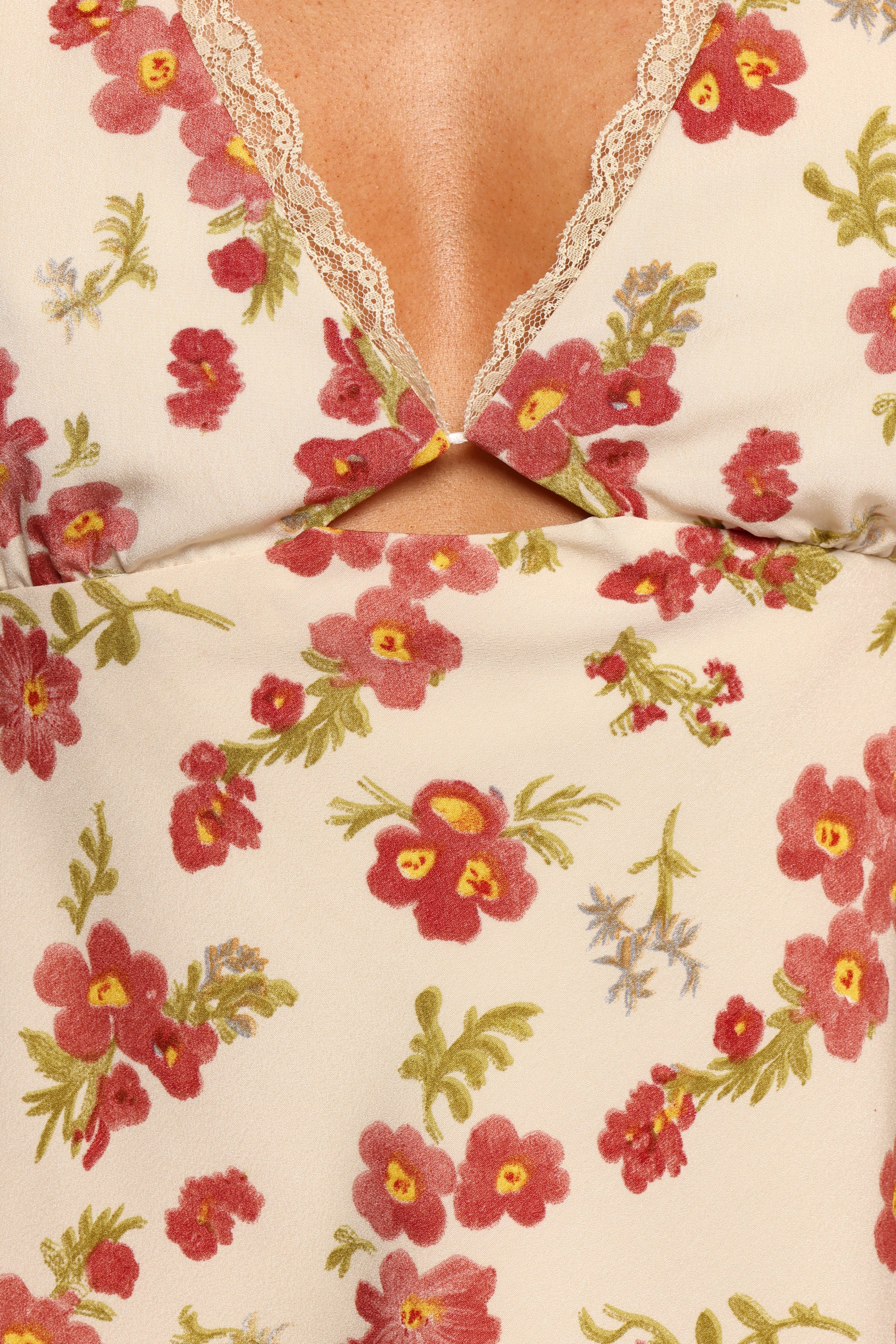 TOPS Lorelai Top - Ivory Floral