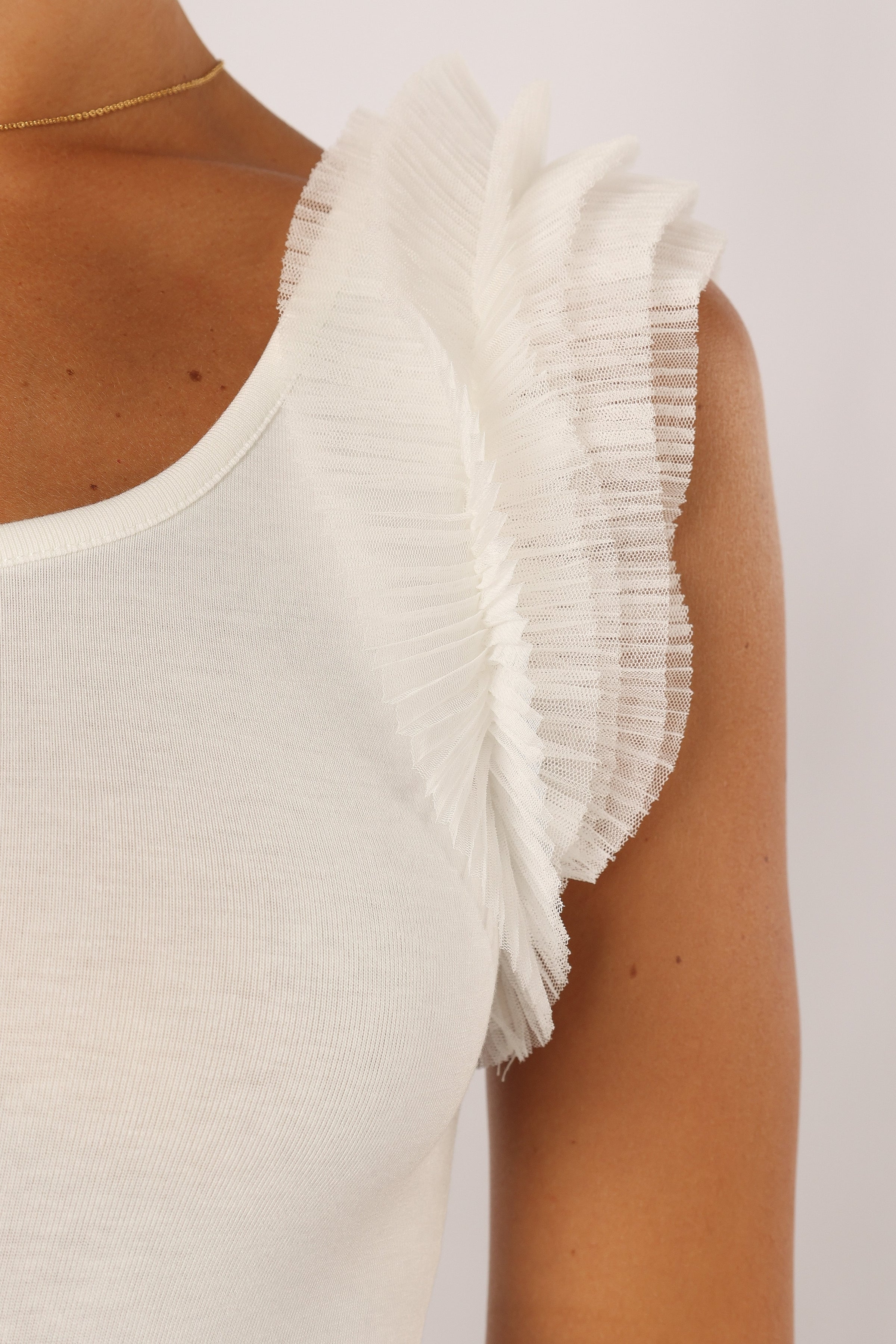 TOPS @Meg Tulle Ruffle Sleeve Bodysuit - White