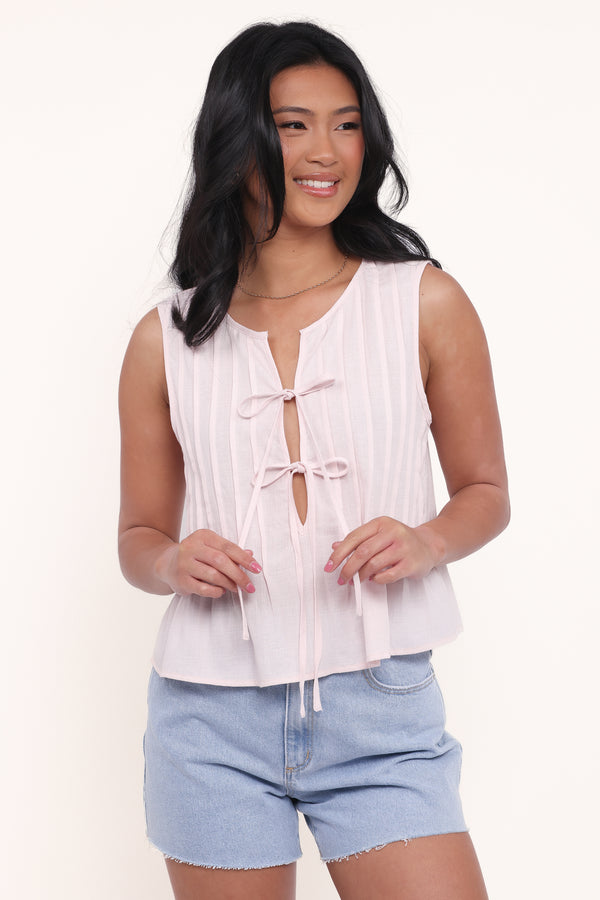 TOPS Nika Pleated Top - Pale Pink