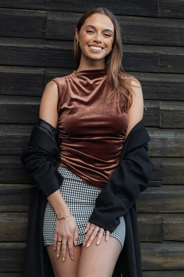 TOPS Nissa Velvet Top - Bronze