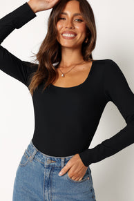 TOPS @Pia Long Sleeve Body Suit - Black