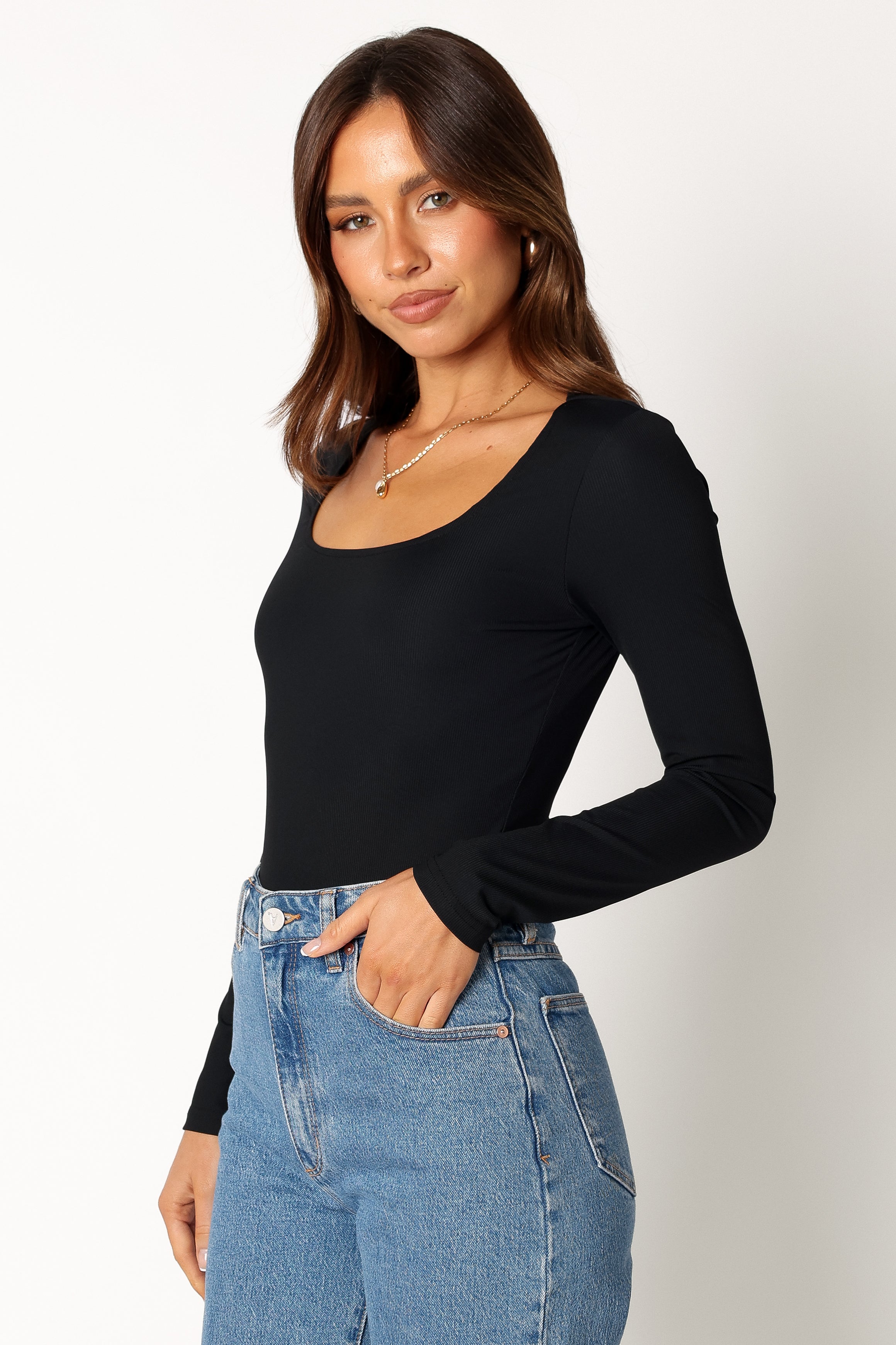 TOPS @Pia Long Sleeve Body Suit - Black