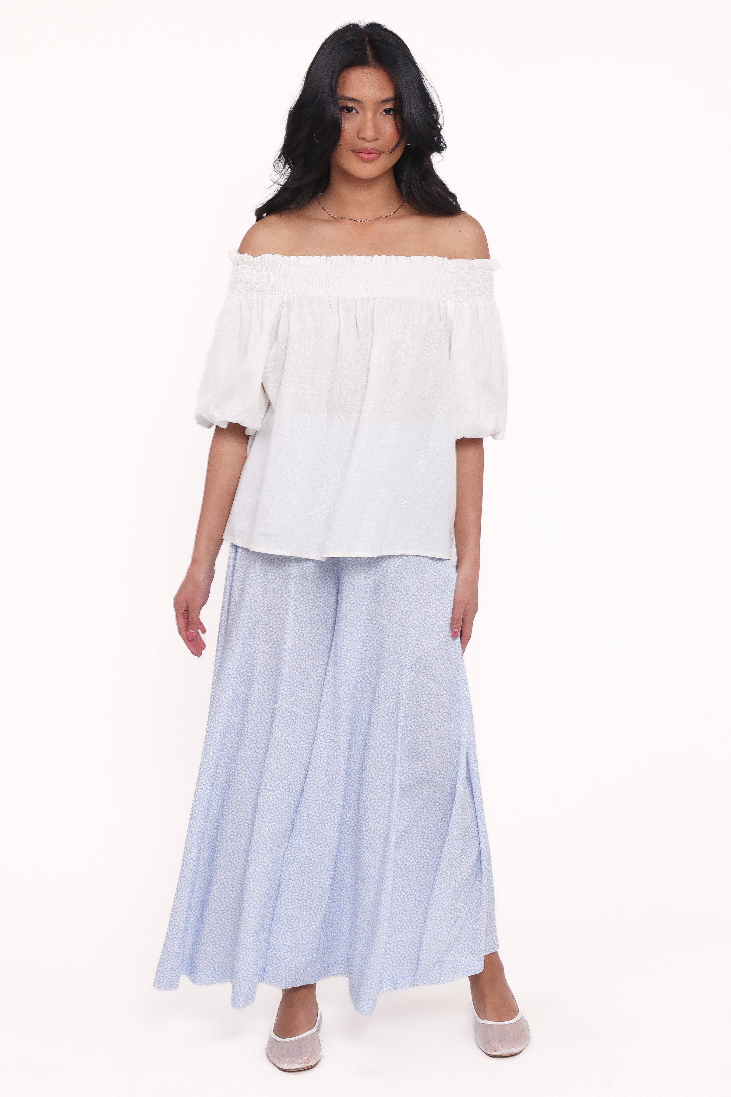 TOPS Quinlan Off Shoulder Top - White