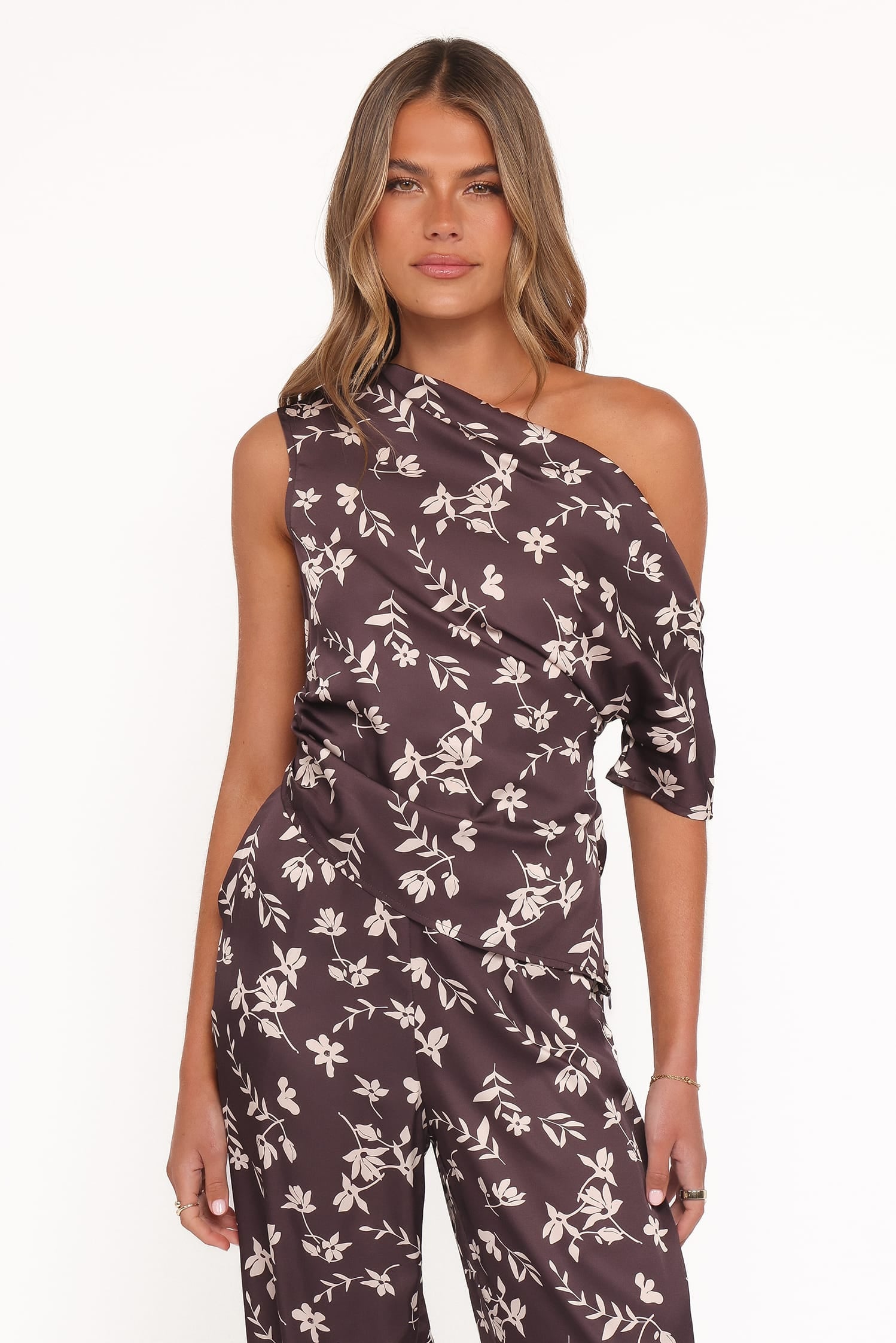 TOPS Romola Off Shoulder Top - Brown Cream Floral
