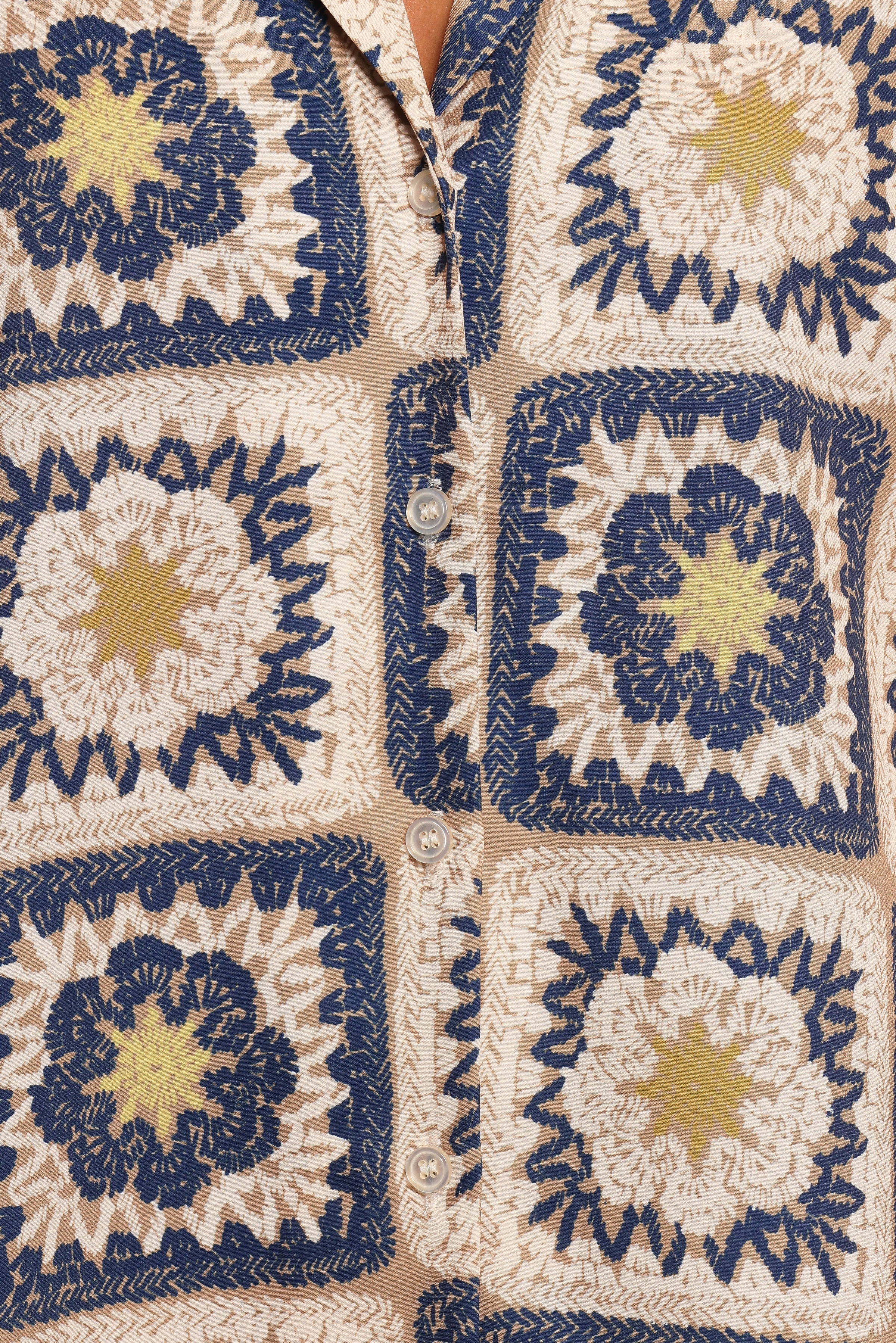 TOPS Rowena Shirt - Rowena Print