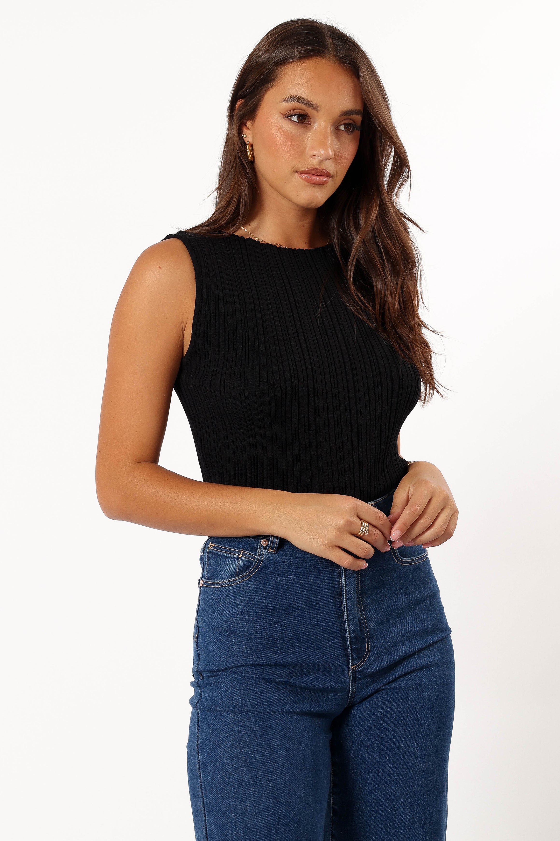 TOPS @Rowie Ribbed Top - Black