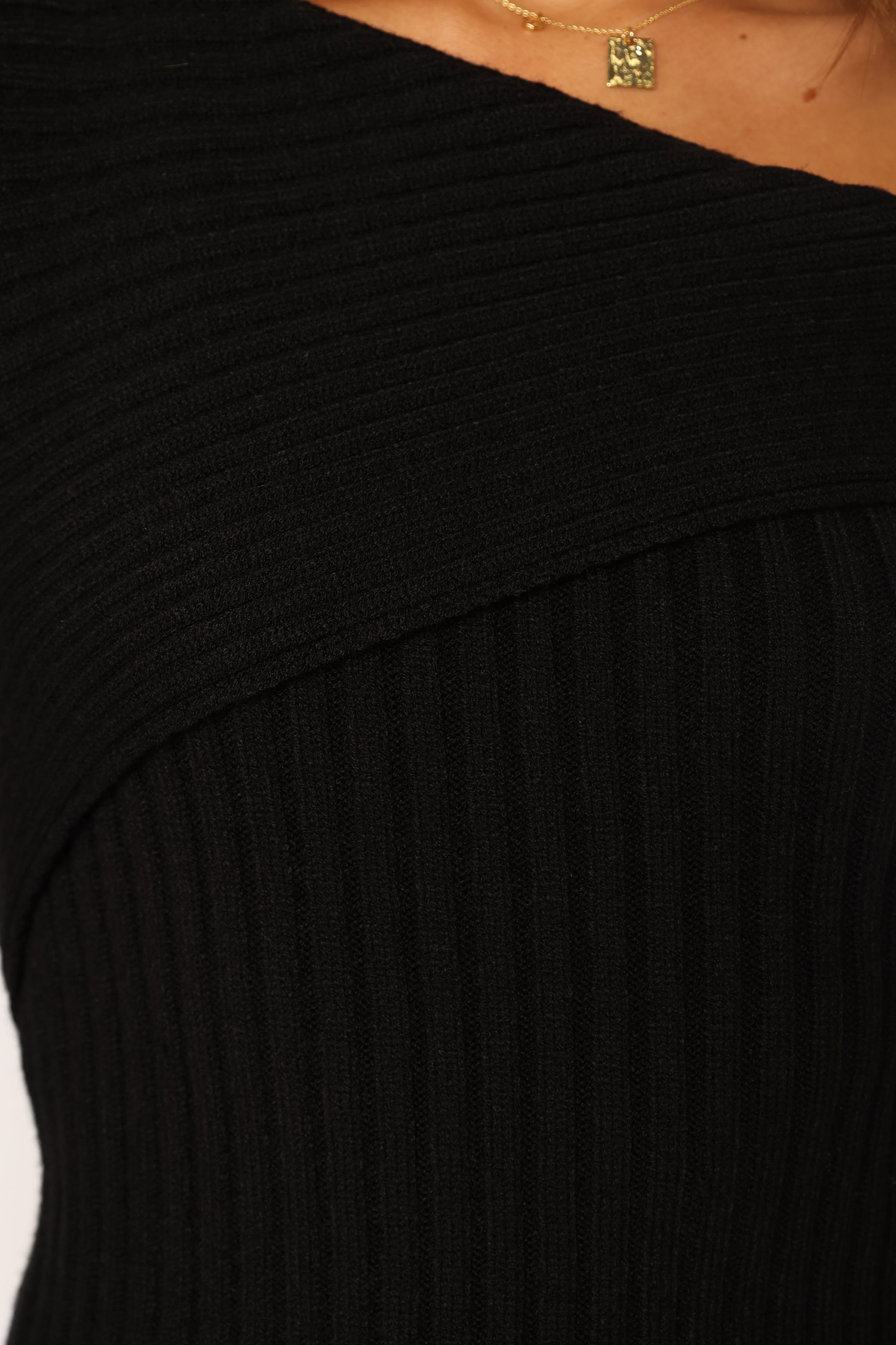 TOPS @Sally-Anne Knit Top - Black