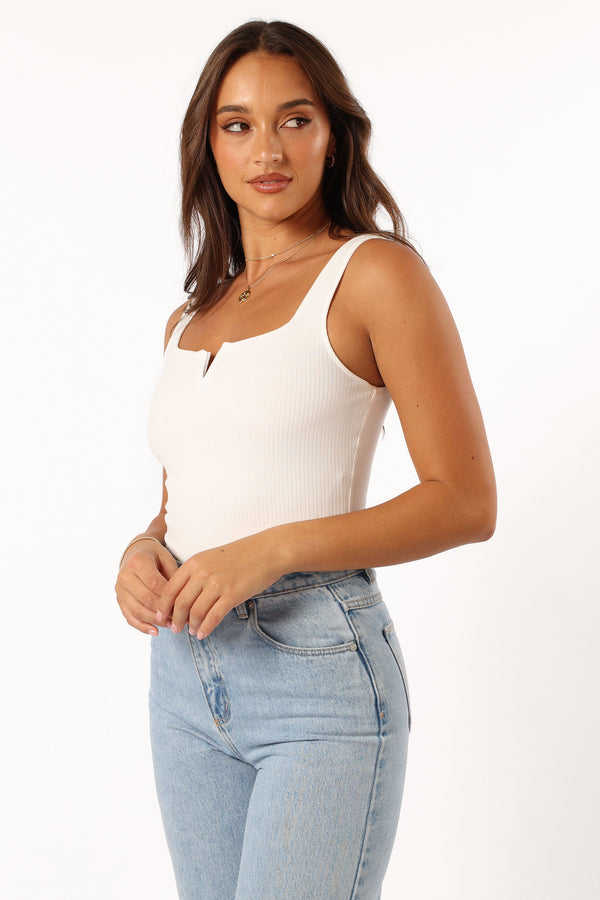 TOPS @Santina Top - White