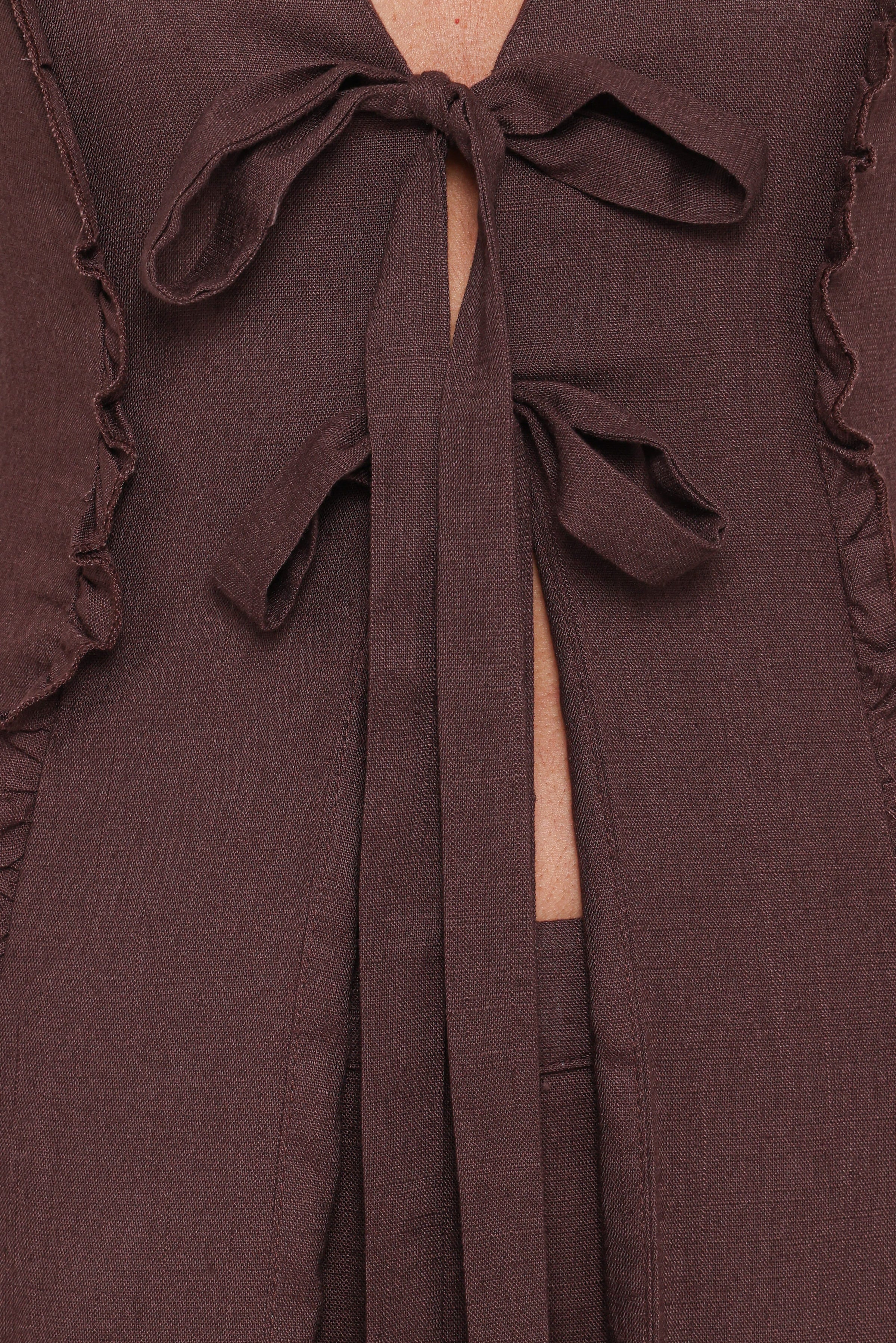 TOPS Sasha Frill Tie Front Top - Dark Brown