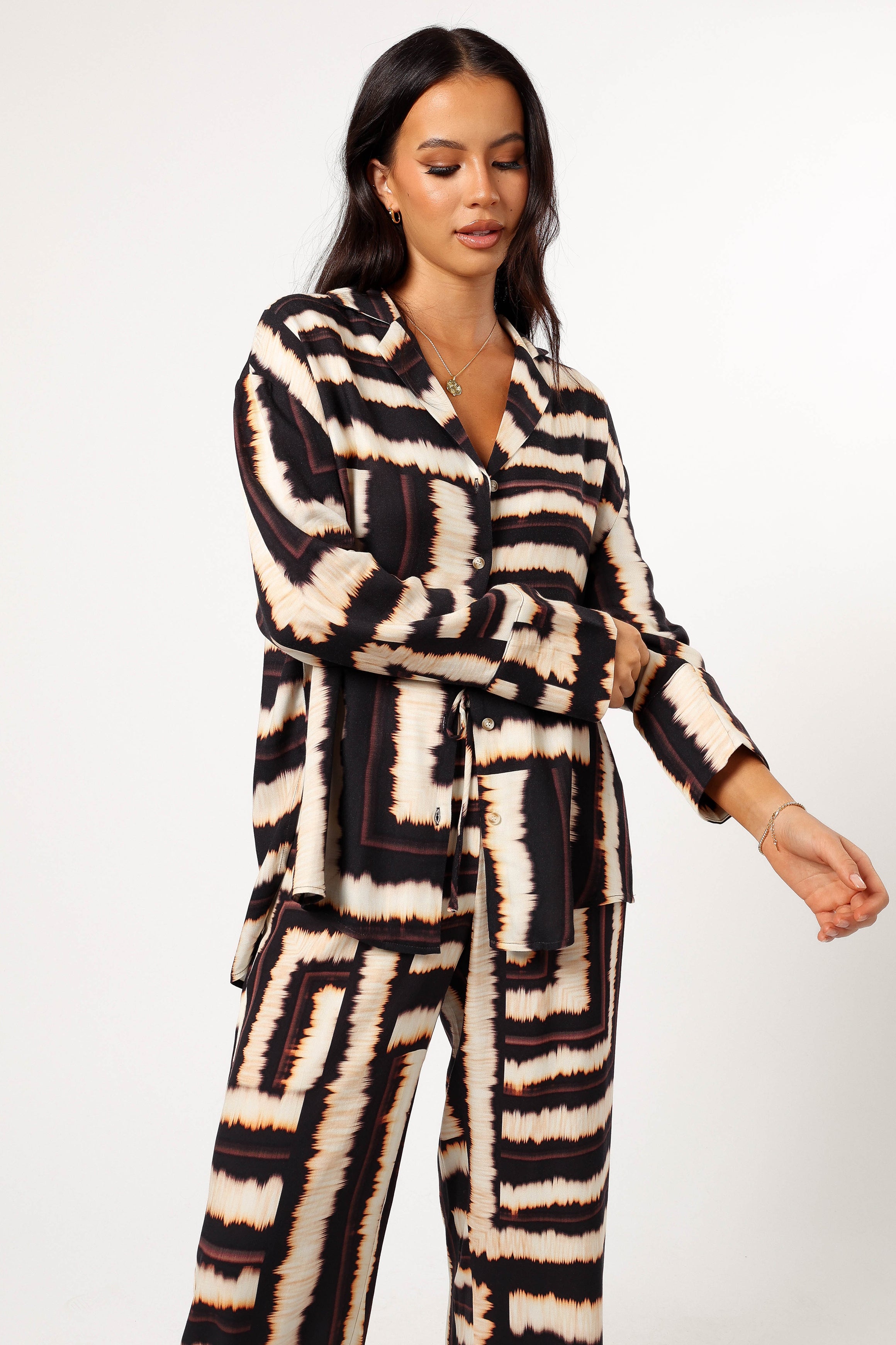 TOPS @Sola Shirt - Noria Print (Hold for Euro Summer)